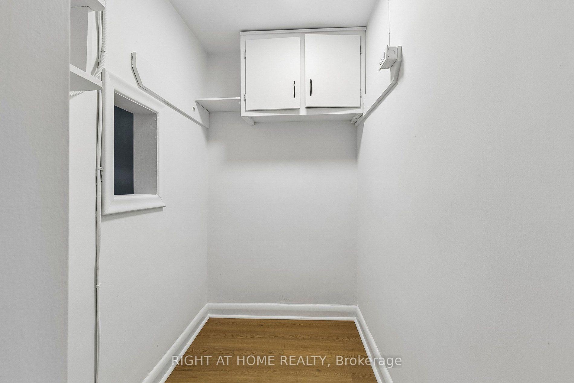 Photo 40 of 47 Wenderly Drive, North York, Yorkdale-Glen Park — HOMEH