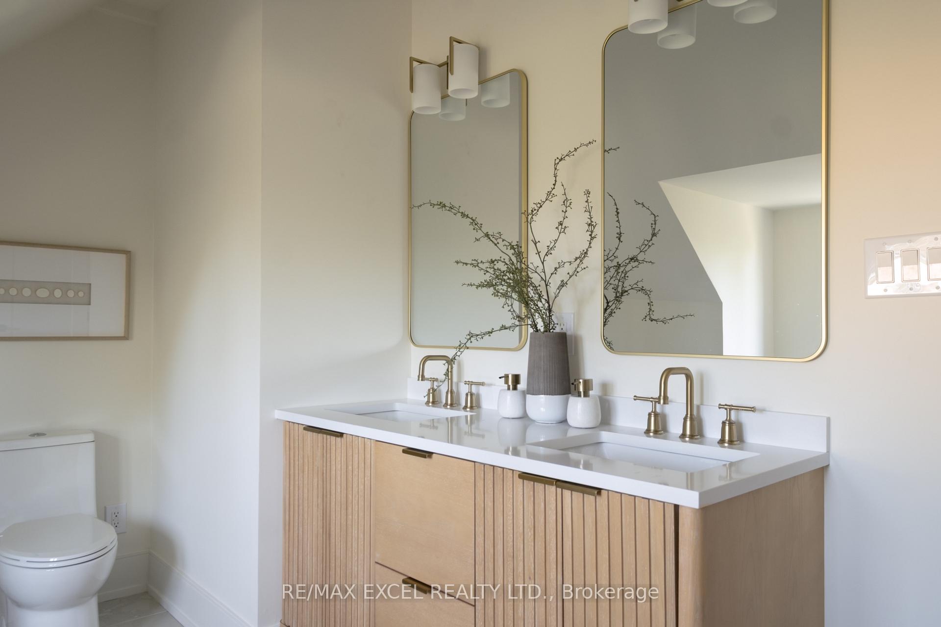 Photo 25 of 254 Bain Avenue, Toronto, North Riverdale — HOMEH