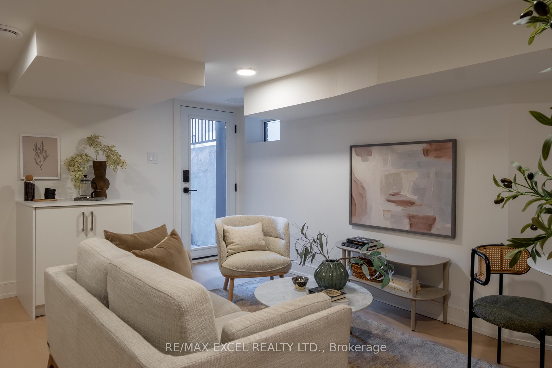 Photo 29 of 254 Bain Avenue, Toronto, North Riverdale — HOMEH