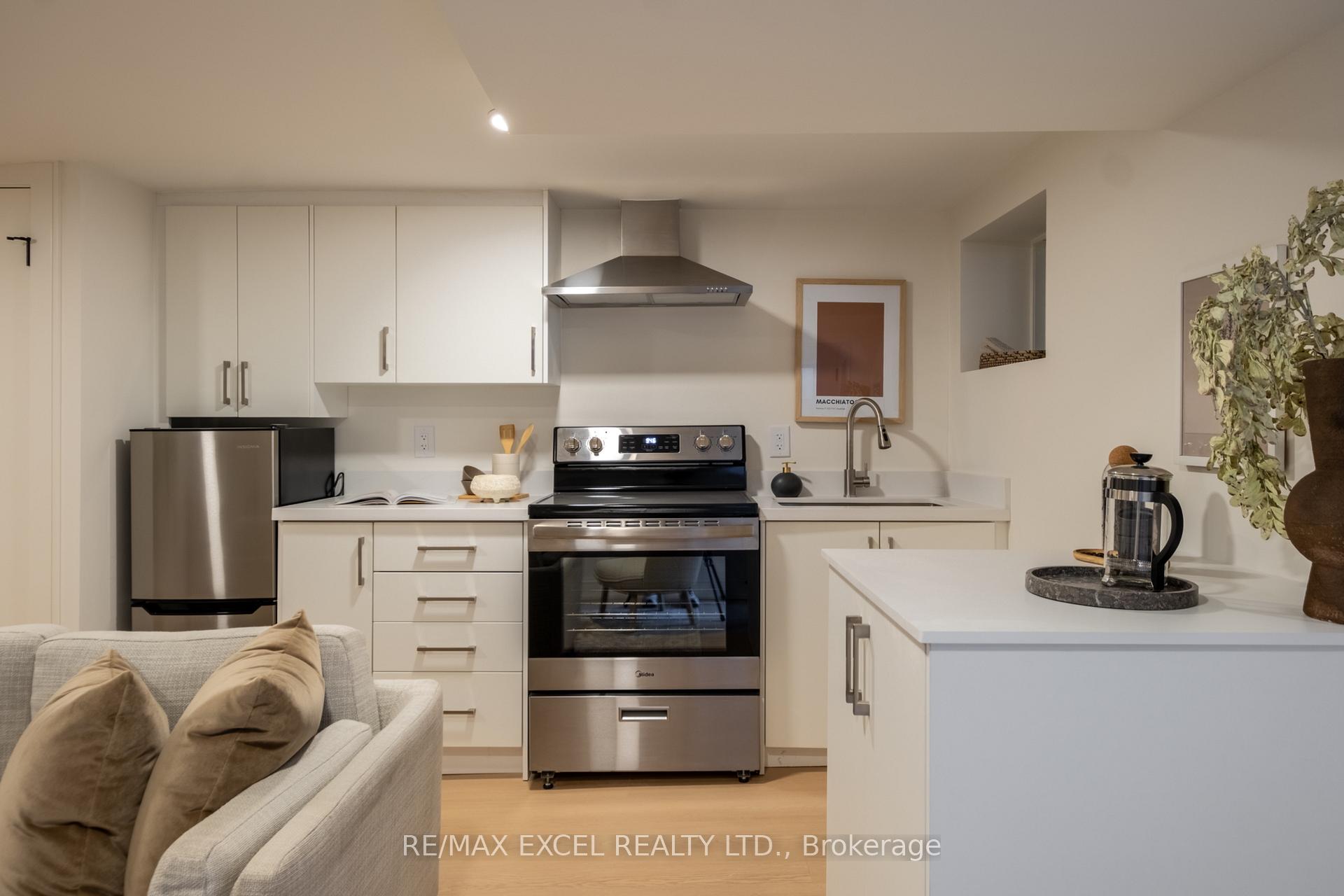 Photo 31 of 254 Bain Avenue, Toronto, North Riverdale — HOMEH