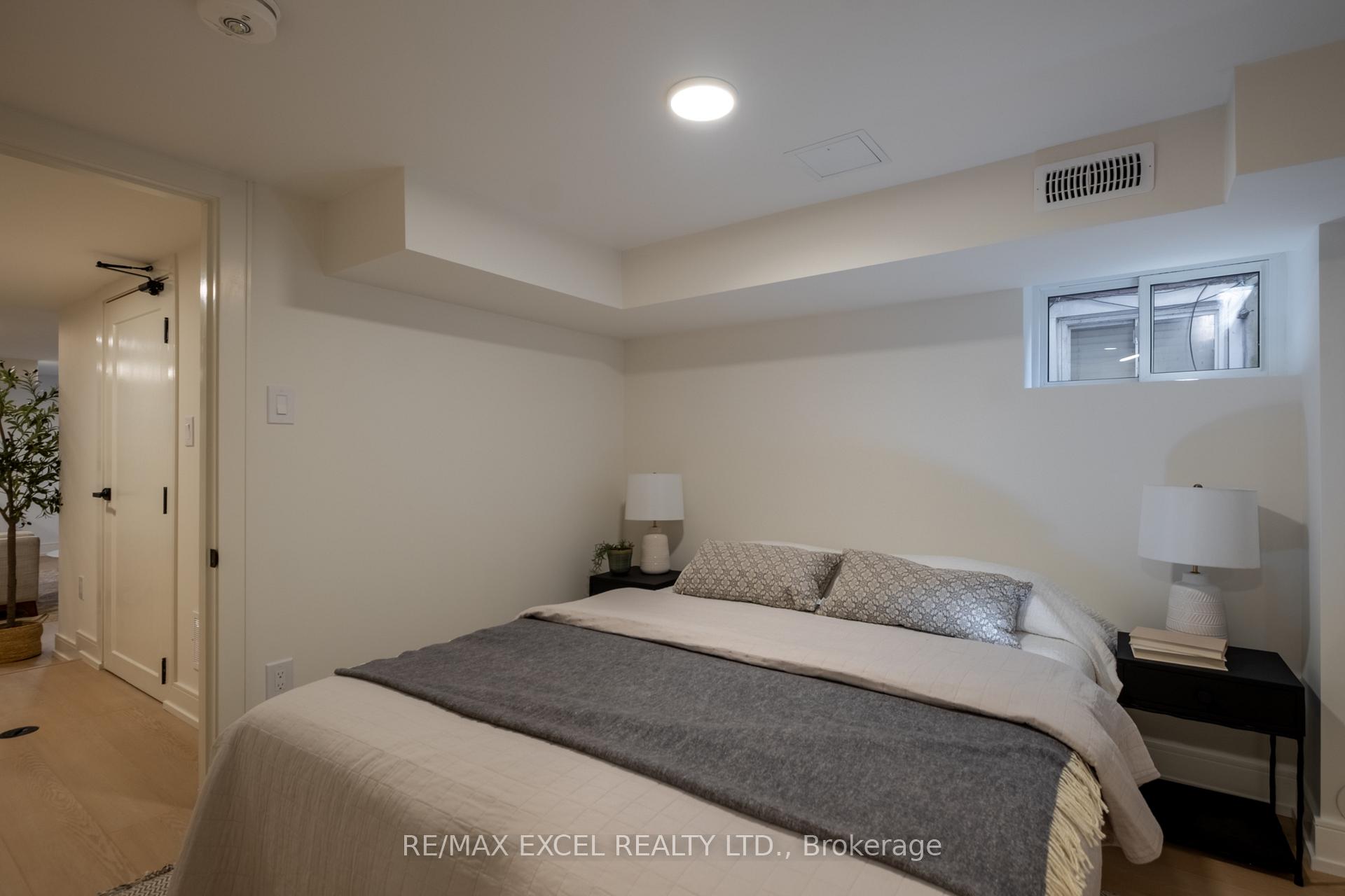 Photo 33 of 254 Bain Avenue, Toronto, North Riverdale — HOMEH