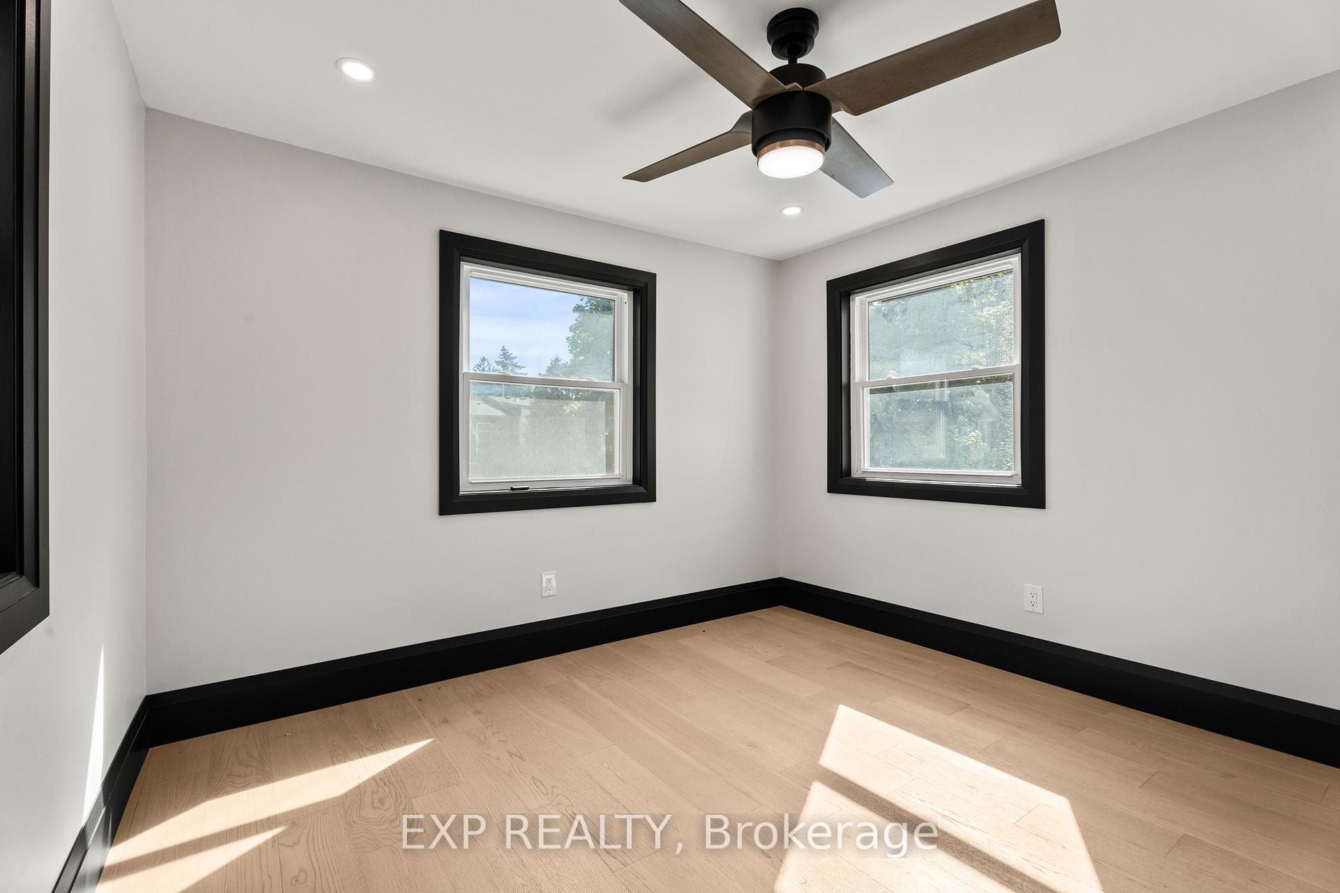 Photo 16 of 105 Rothsay Avenue, Hamilton, Delta — HOMEH