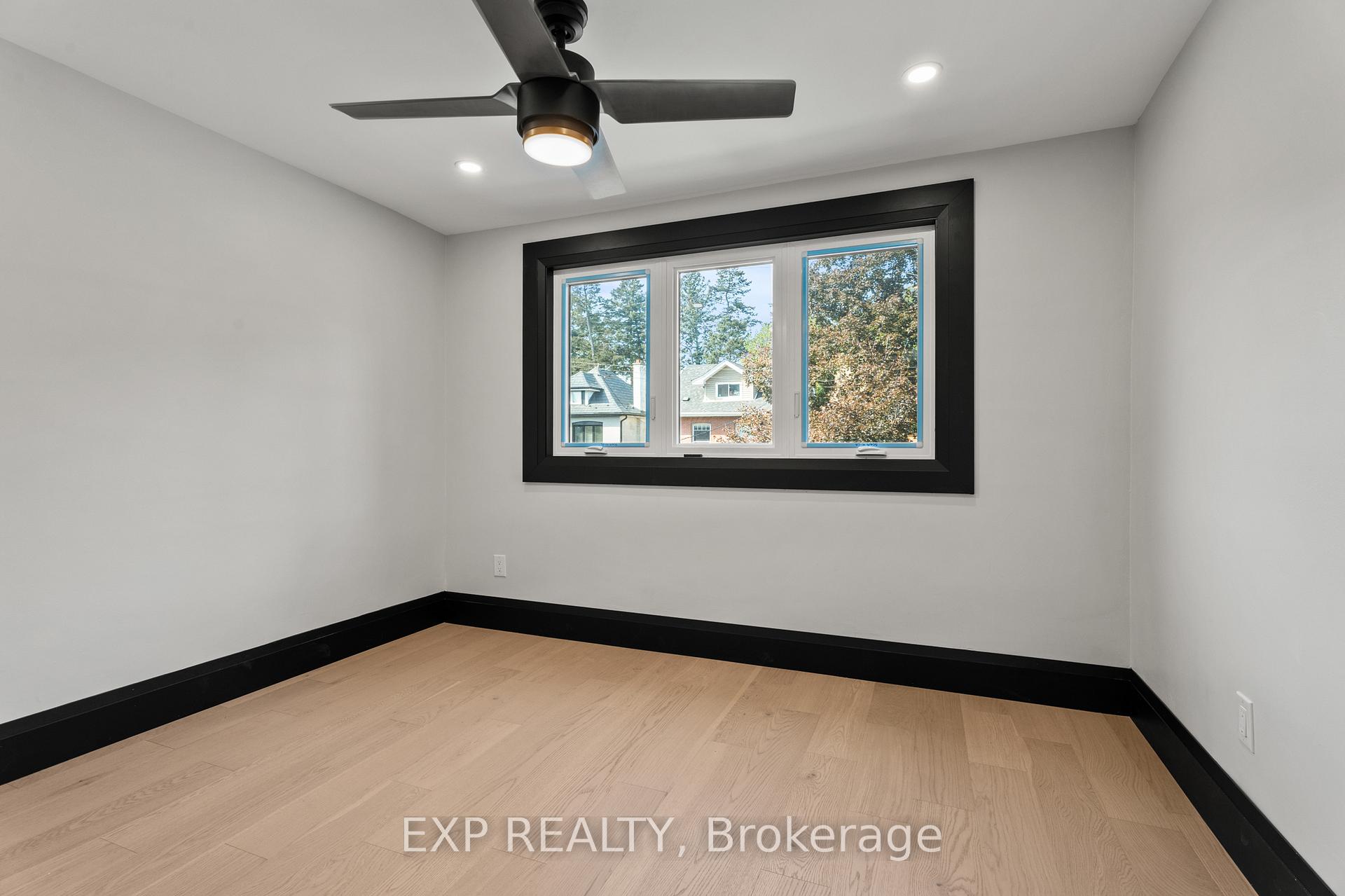 Photo 24 of 105 Rothsay Avenue, Hamilton, Delta — HOMEH