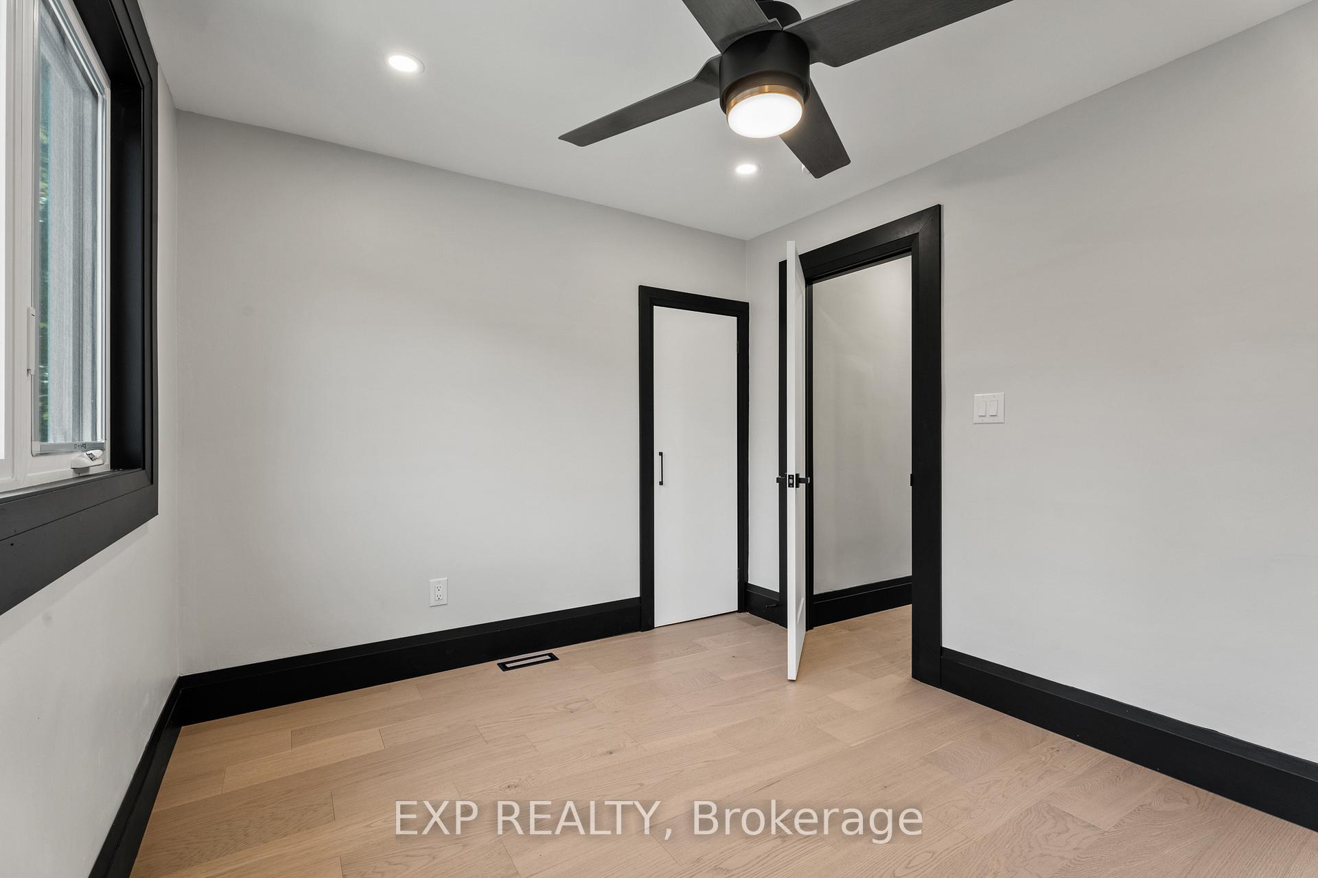 Photo 25 of 105 Rothsay Avenue, Hamilton, Delta — HOMEH