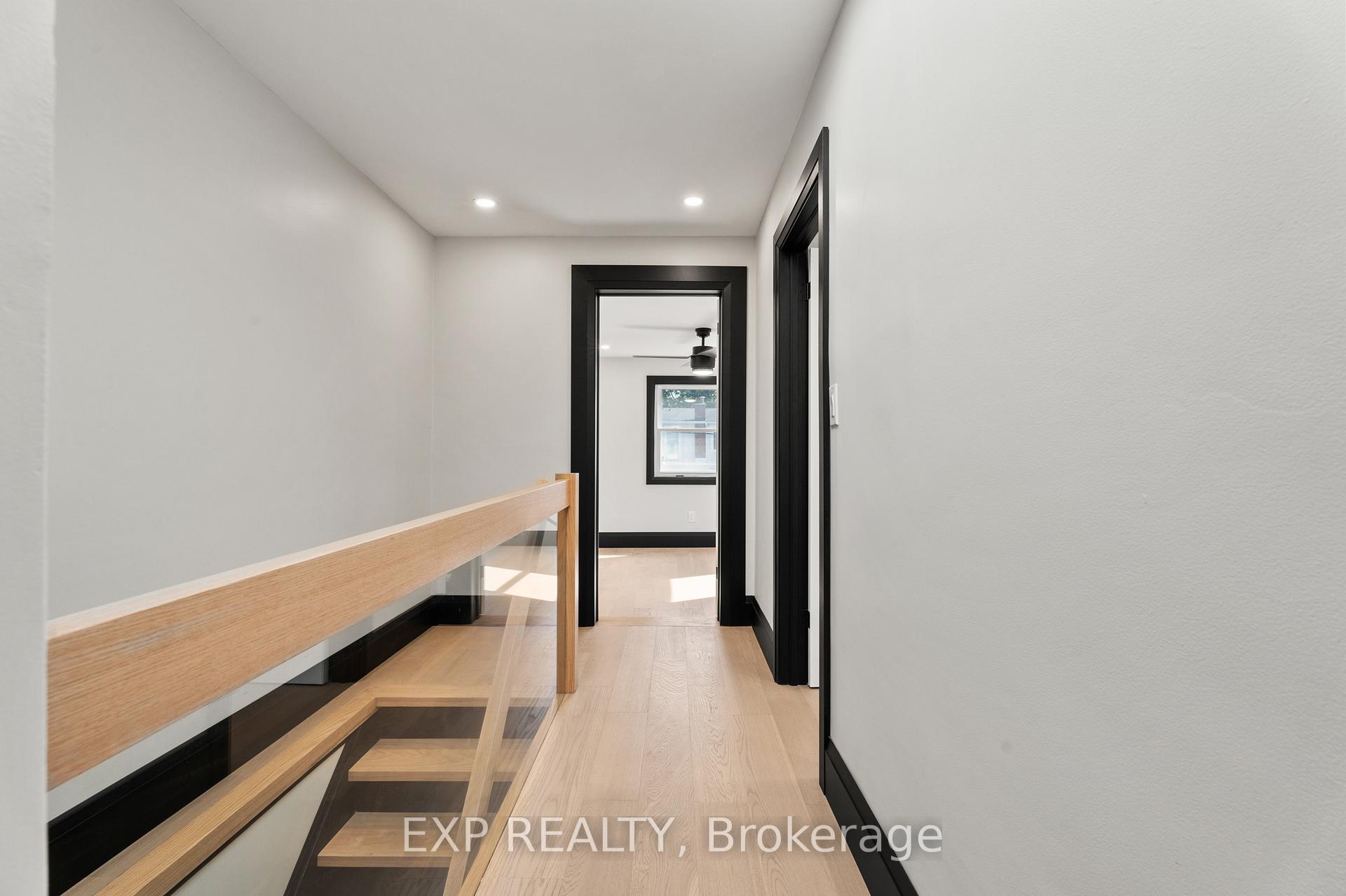 Photo 26 of 105 Rothsay Avenue, Hamilton, Delta — HOMEH
