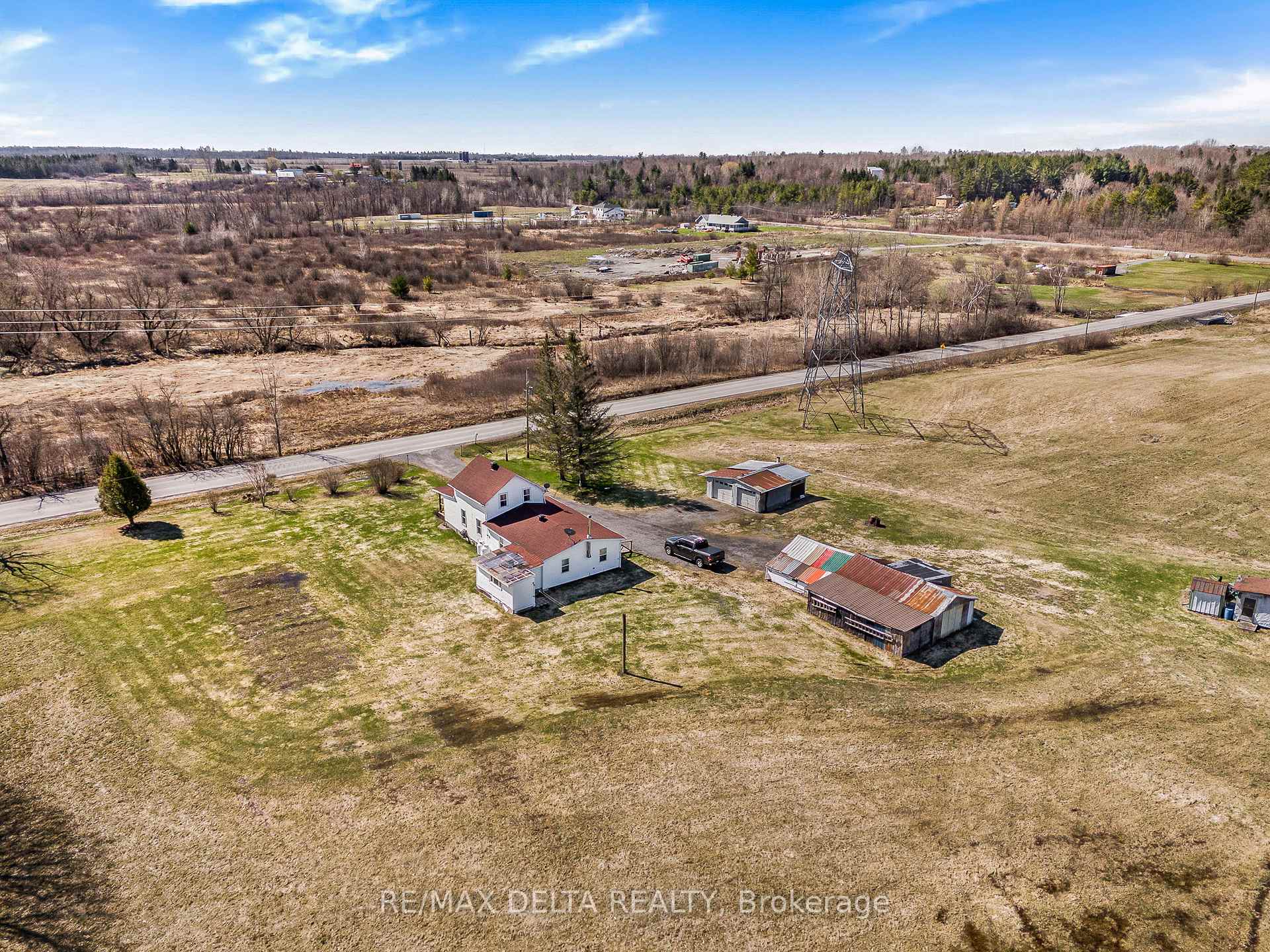 Photo 30 of 3697 Etienne Road, Ottawa, Cumberland West — HOMEH