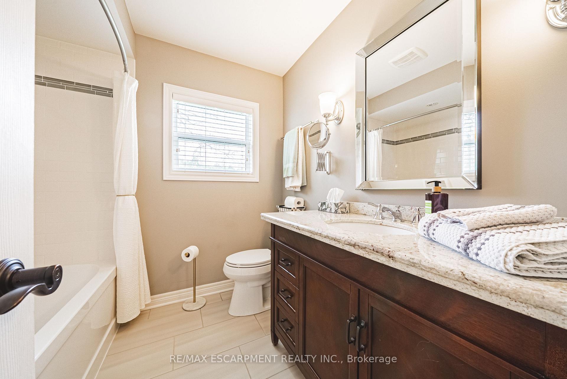 Photo 11 of 302 Fishers Glen Road, Norfolk, Rural Charlotteville — HOMEH