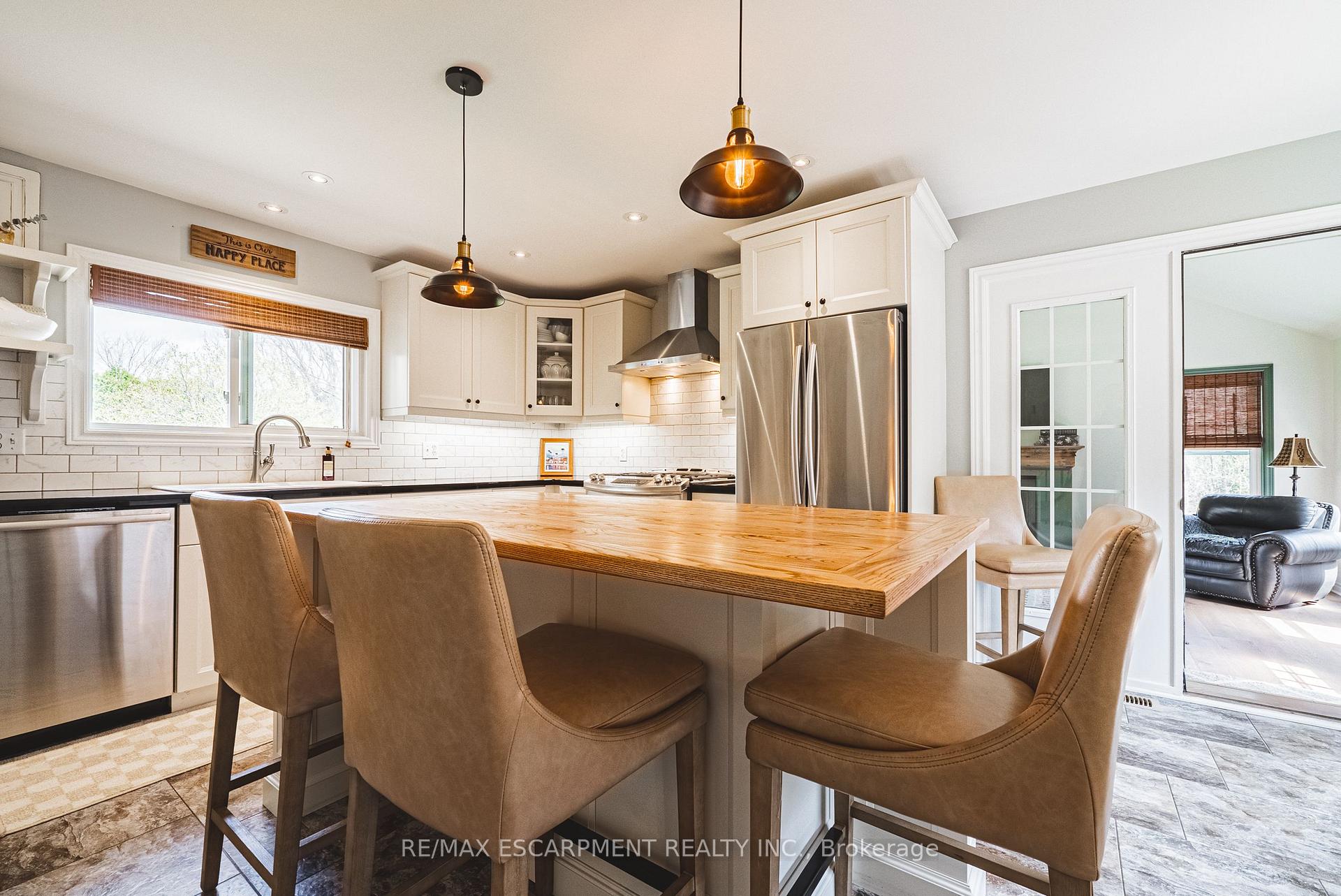 Photo 12 of 302 Fishers Glen Road, Norfolk, Rural Charlotteville — HOMEH