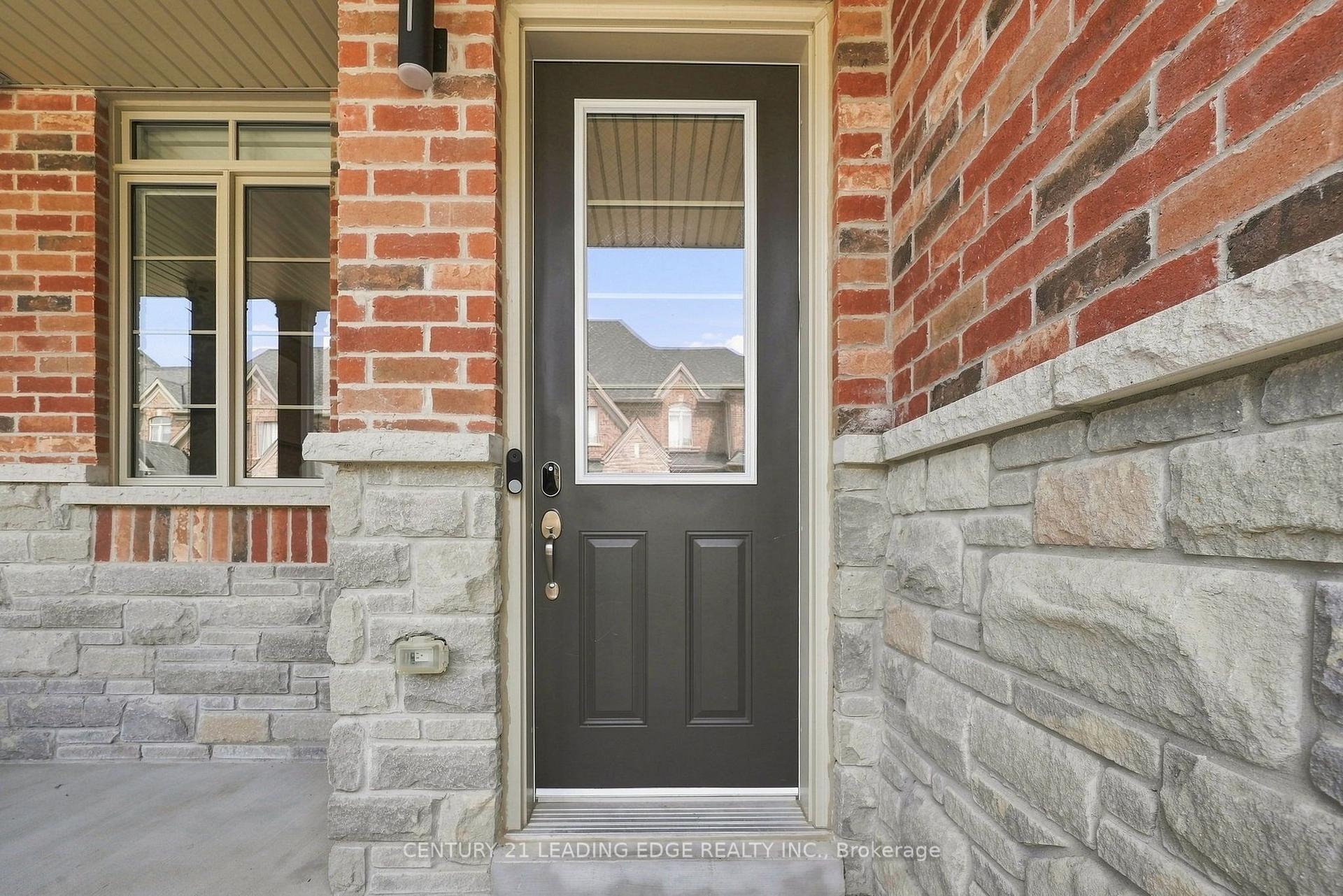 Photo 5 of 7 Hardman Lane, Ajax, Northwest Ajax — HOMEH