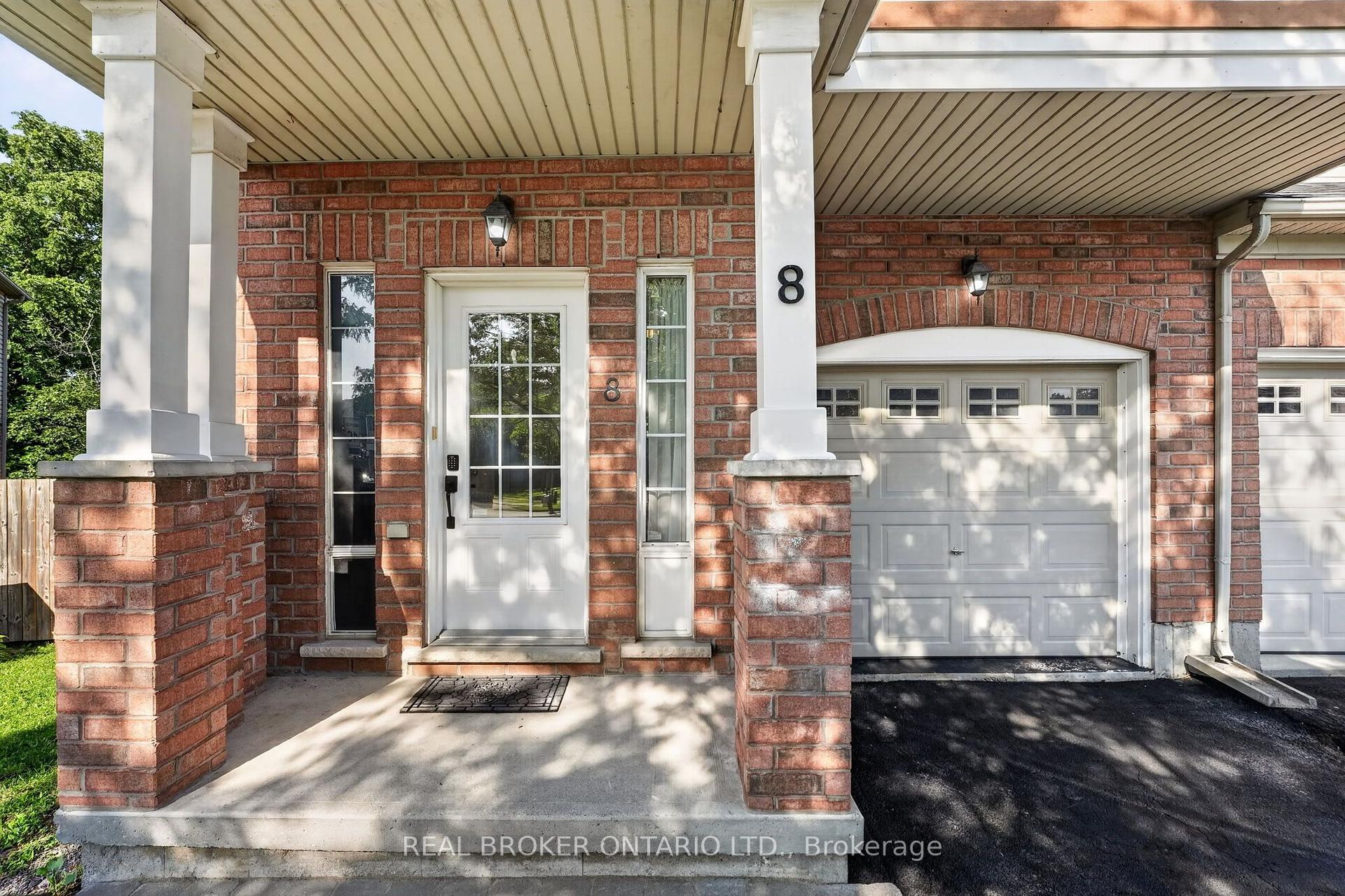 Photo 4 of 8 Chloe Street, St. Catharines, E. Chester — HOMEH