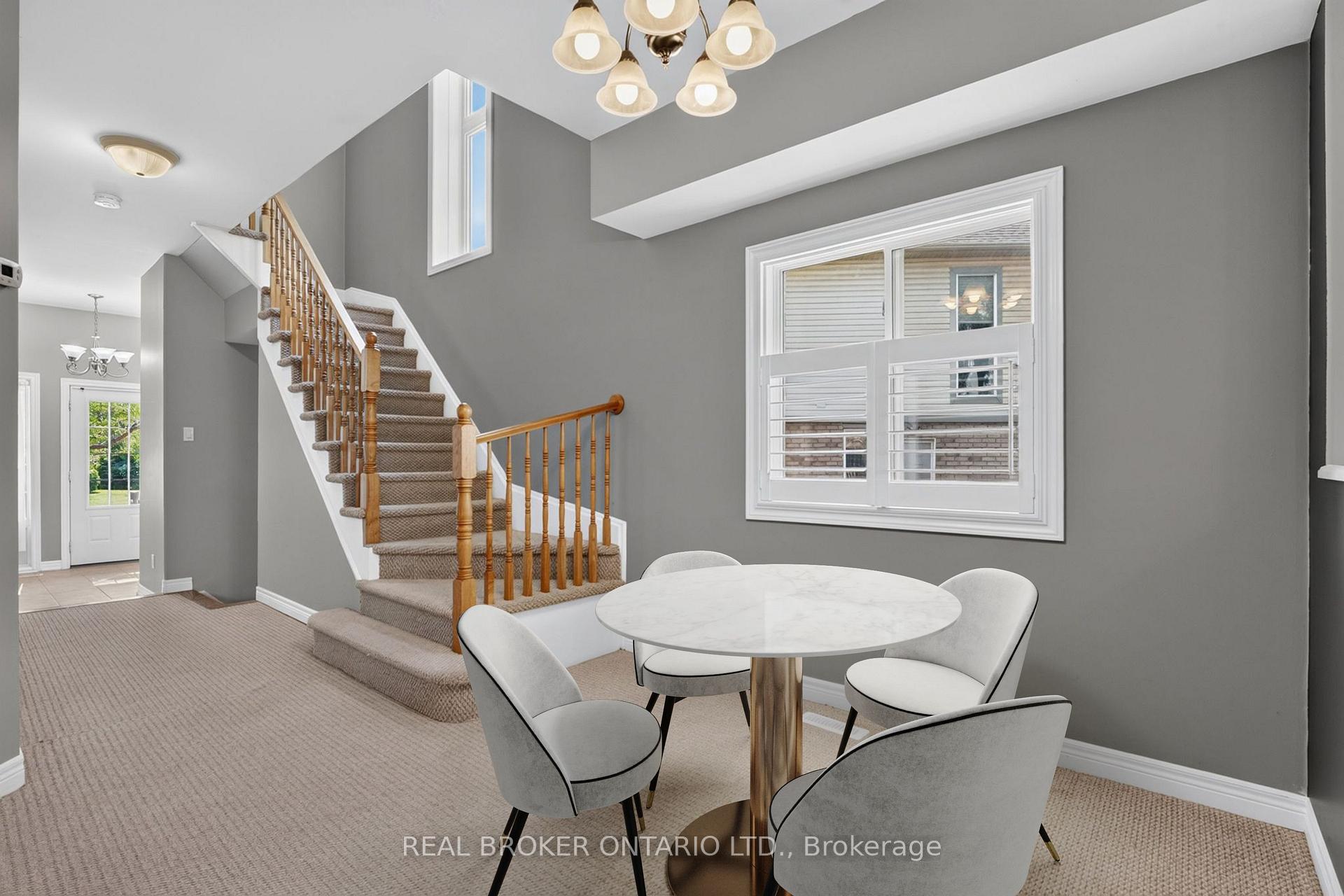 Photo 9 of 8 Chloe Street, St. Catharines, E. Chester — HOMEH