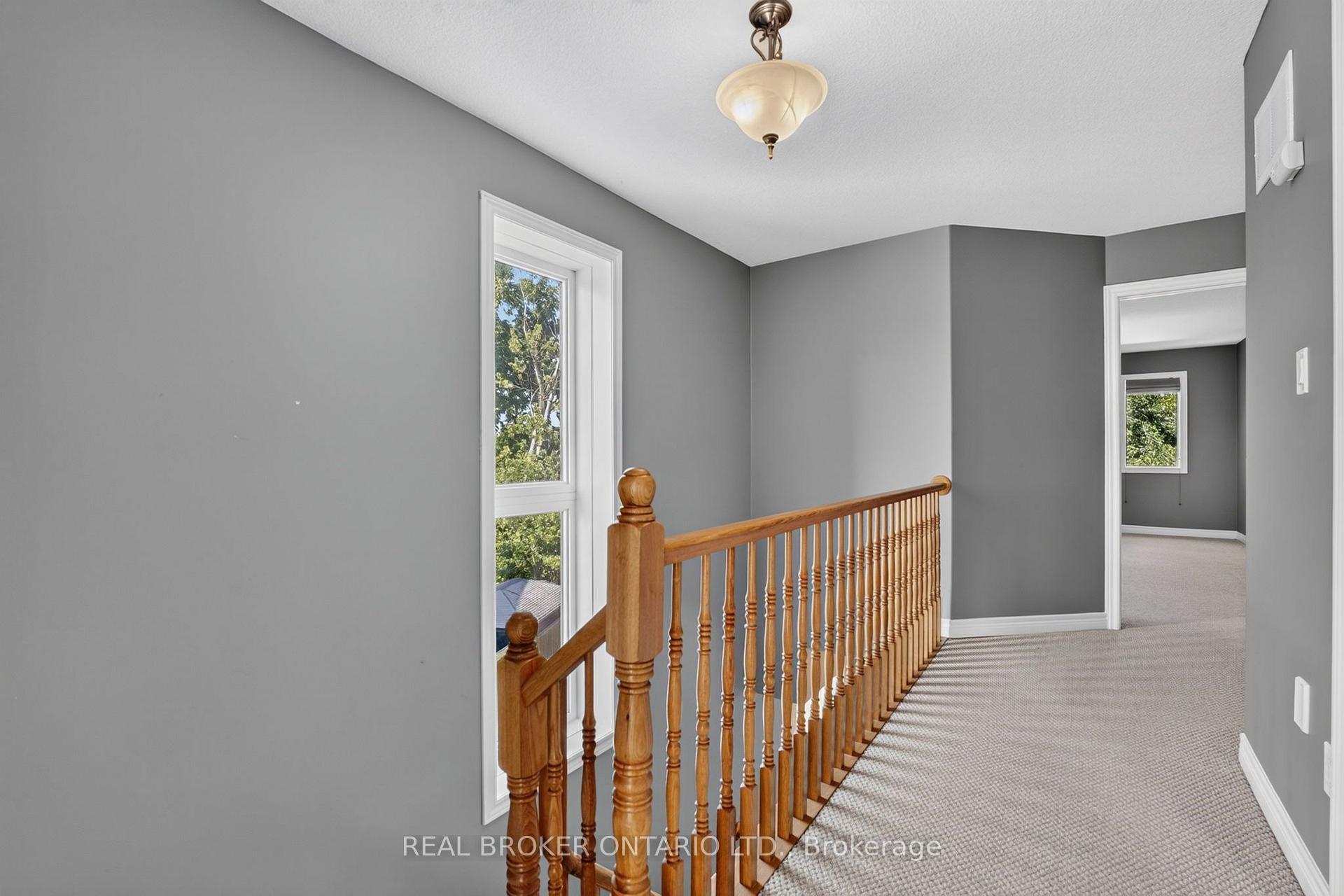 Photo 20 of 8 Chloe Street, St. Catharines, E. Chester — HOMEH