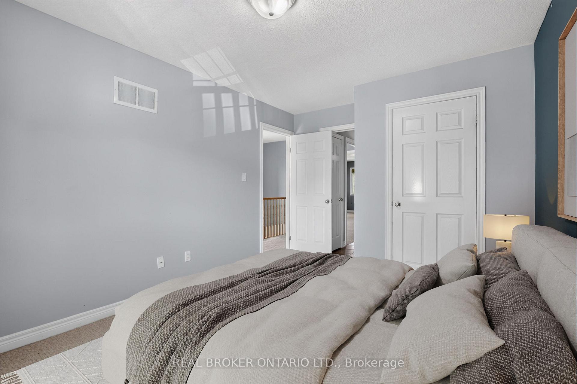 Photo 24 of 8 Chloe Street, St. Catharines, E. Chester — HOMEH