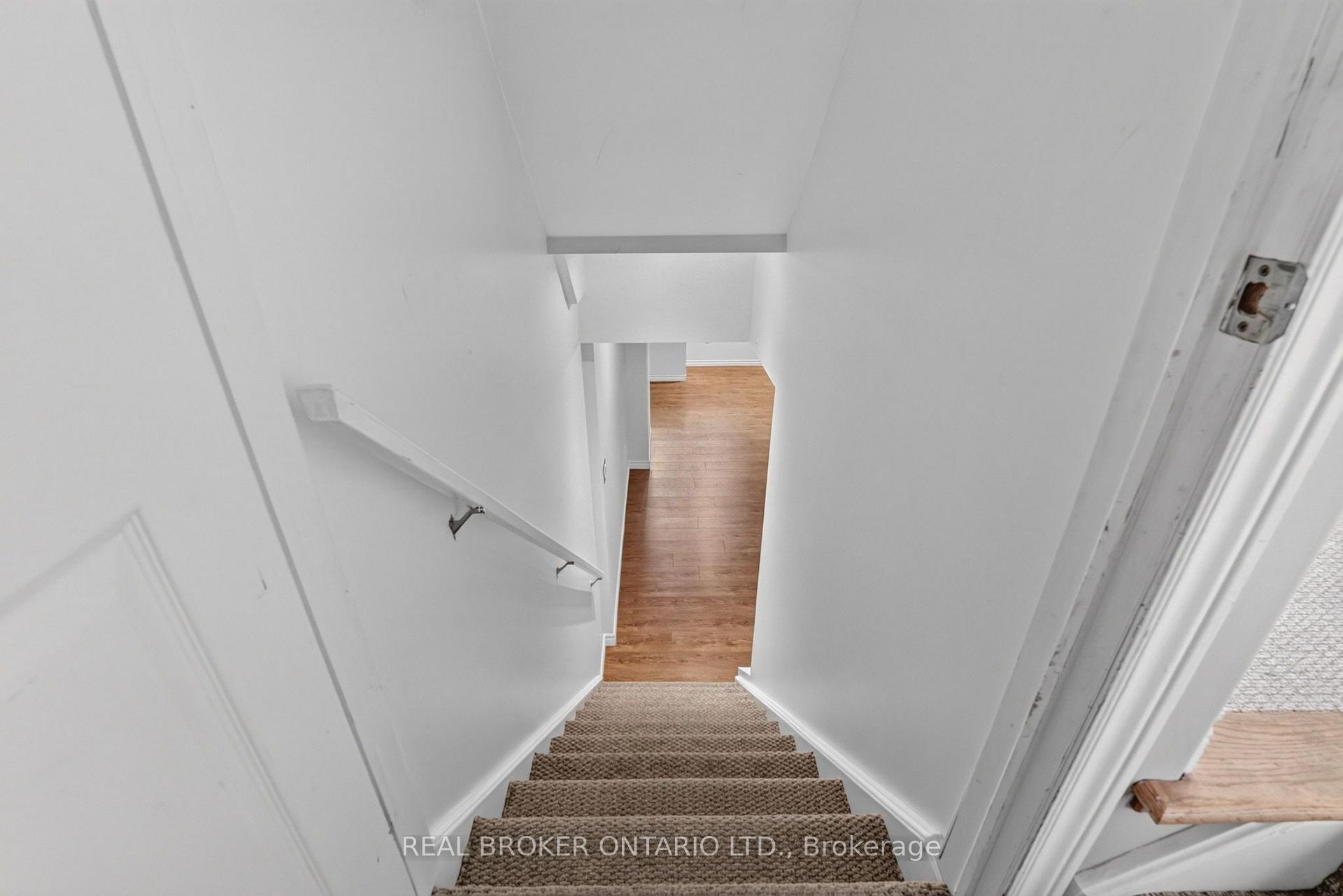 Photo 36 of 8 Chloe Street, St. Catharines, E. Chester — HOMEH