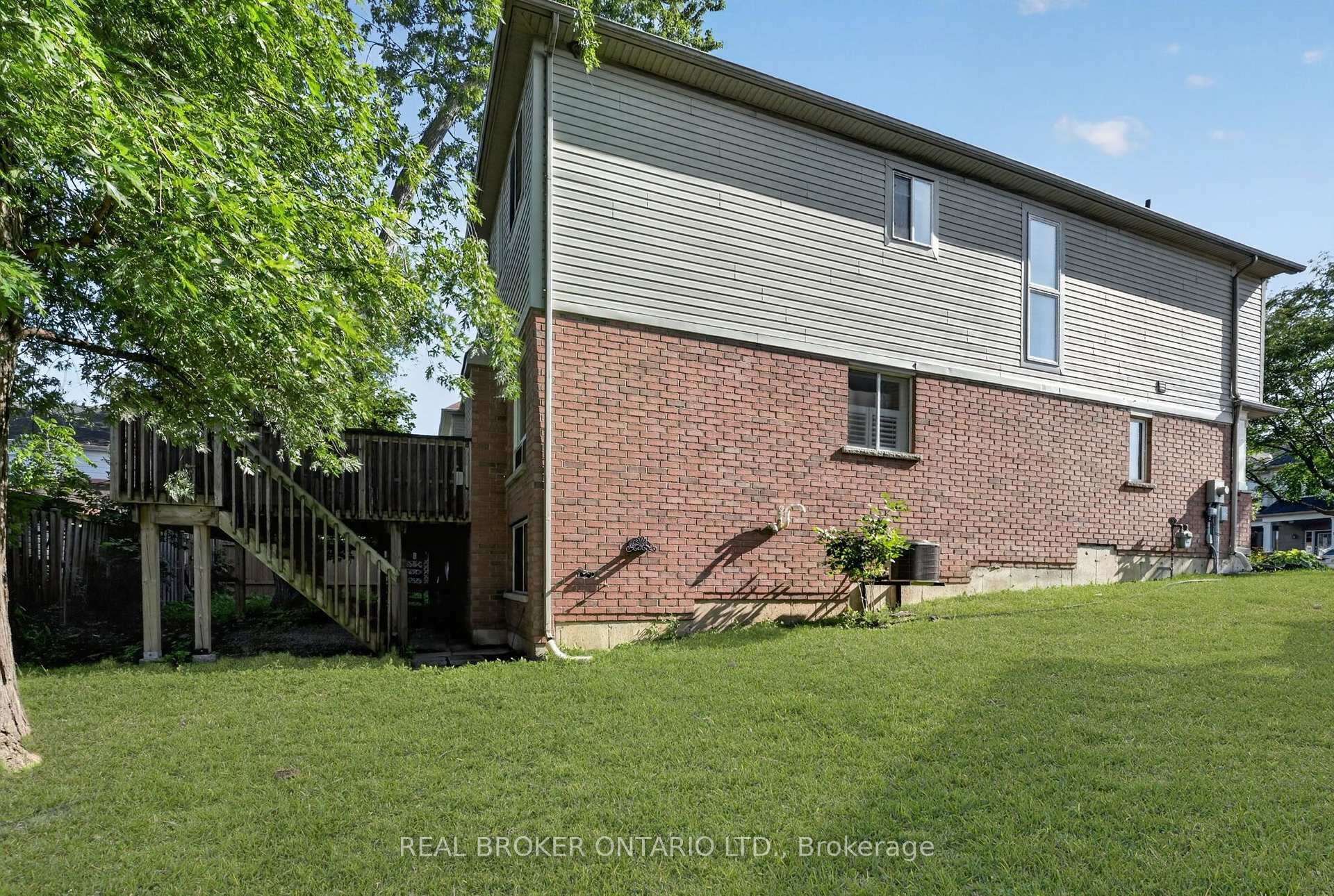 Photo 47 of 8 Chloe Street, St. Catharines, E. Chester — HOMEH