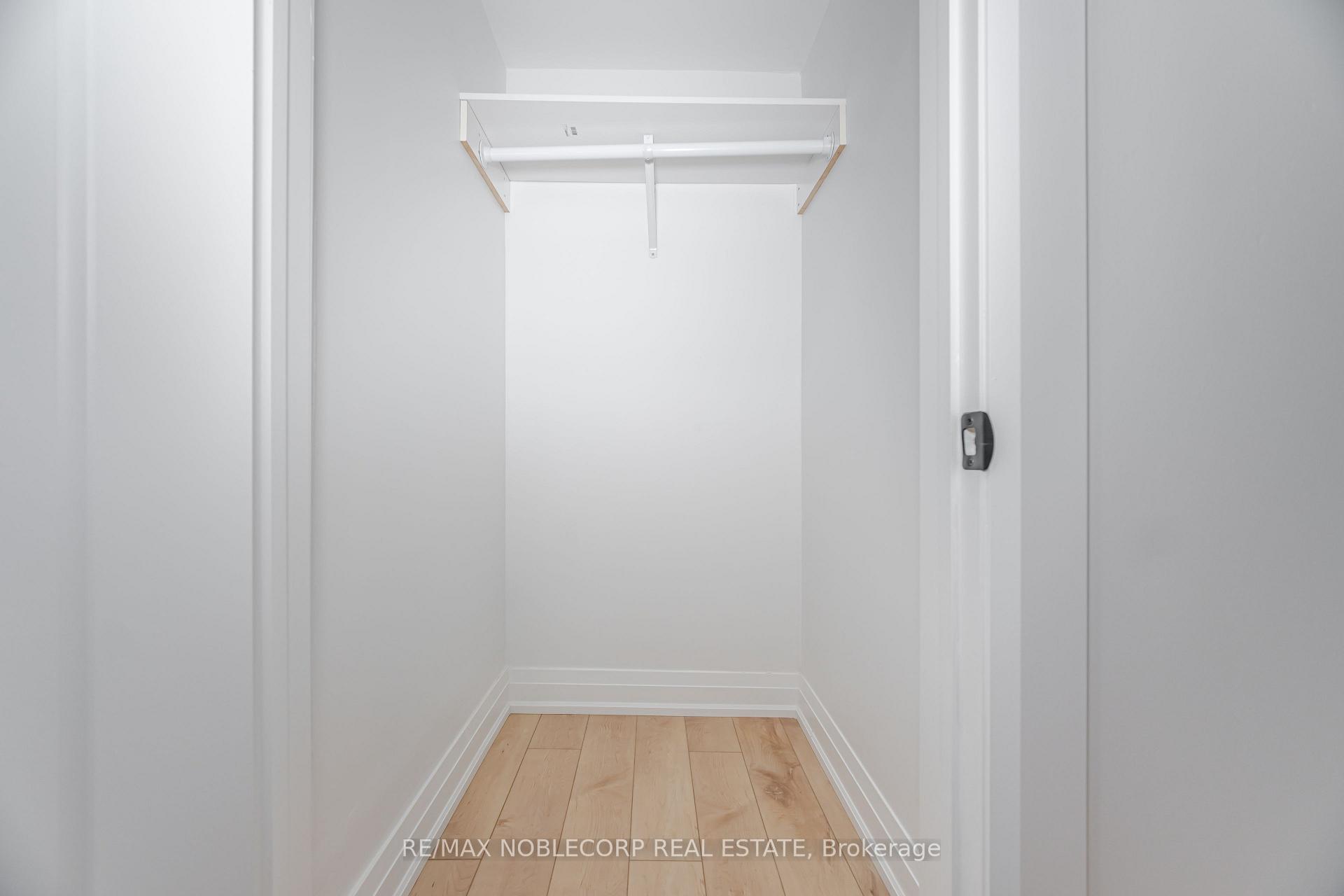 Photo 24 of Unit Lower, 131 Dunstan Crescent, Vaughan, West Woodbridge — HOMEH
