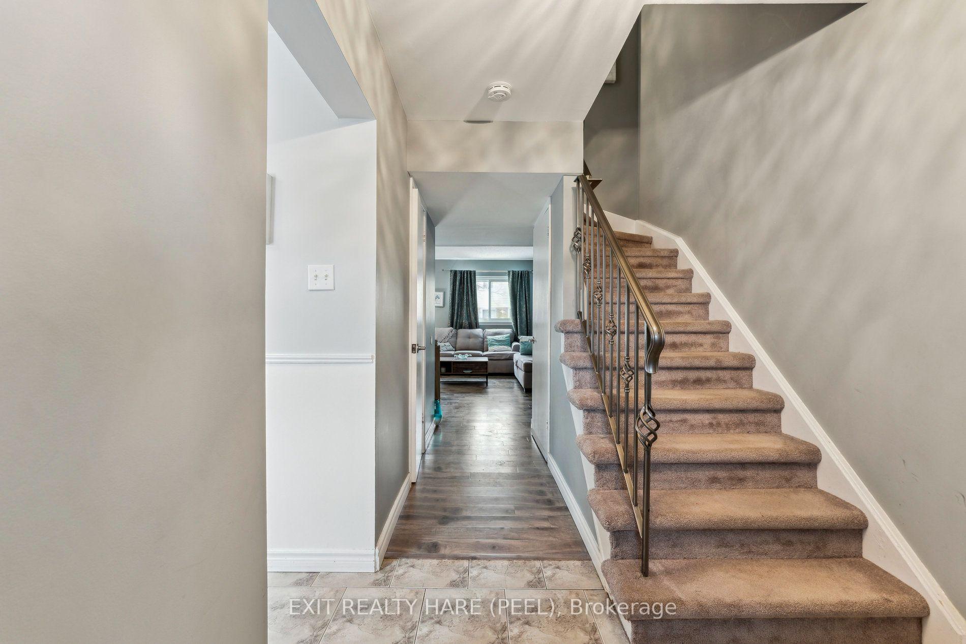 Photo 5 of Unit 78, 900 Central Park Drive N, Brampton, Northgate — HOMEH