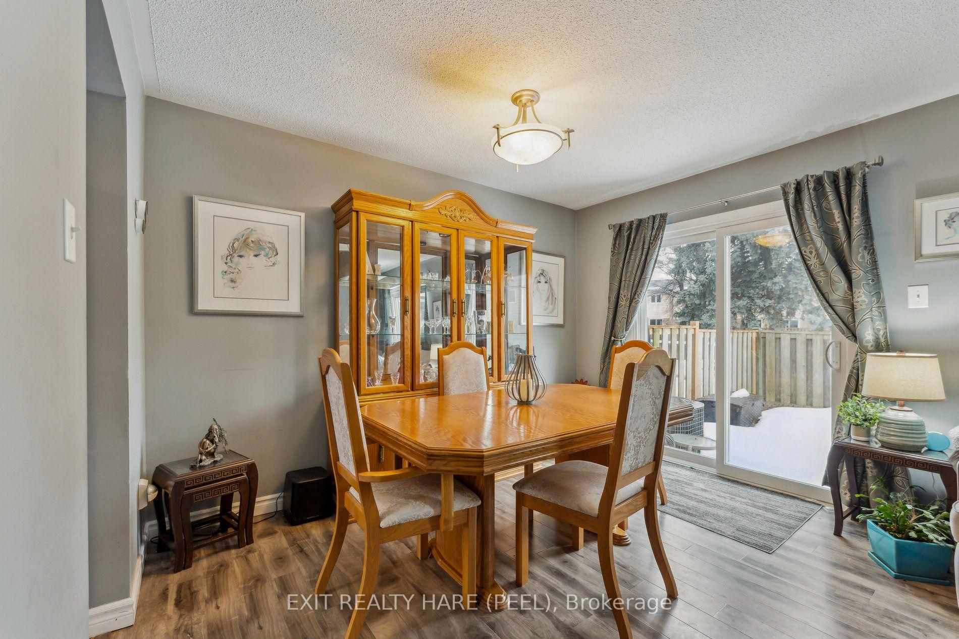 Photo 7 of Unit 78, 900 Central Park Drive N, Brampton, Northgate — HOMEH