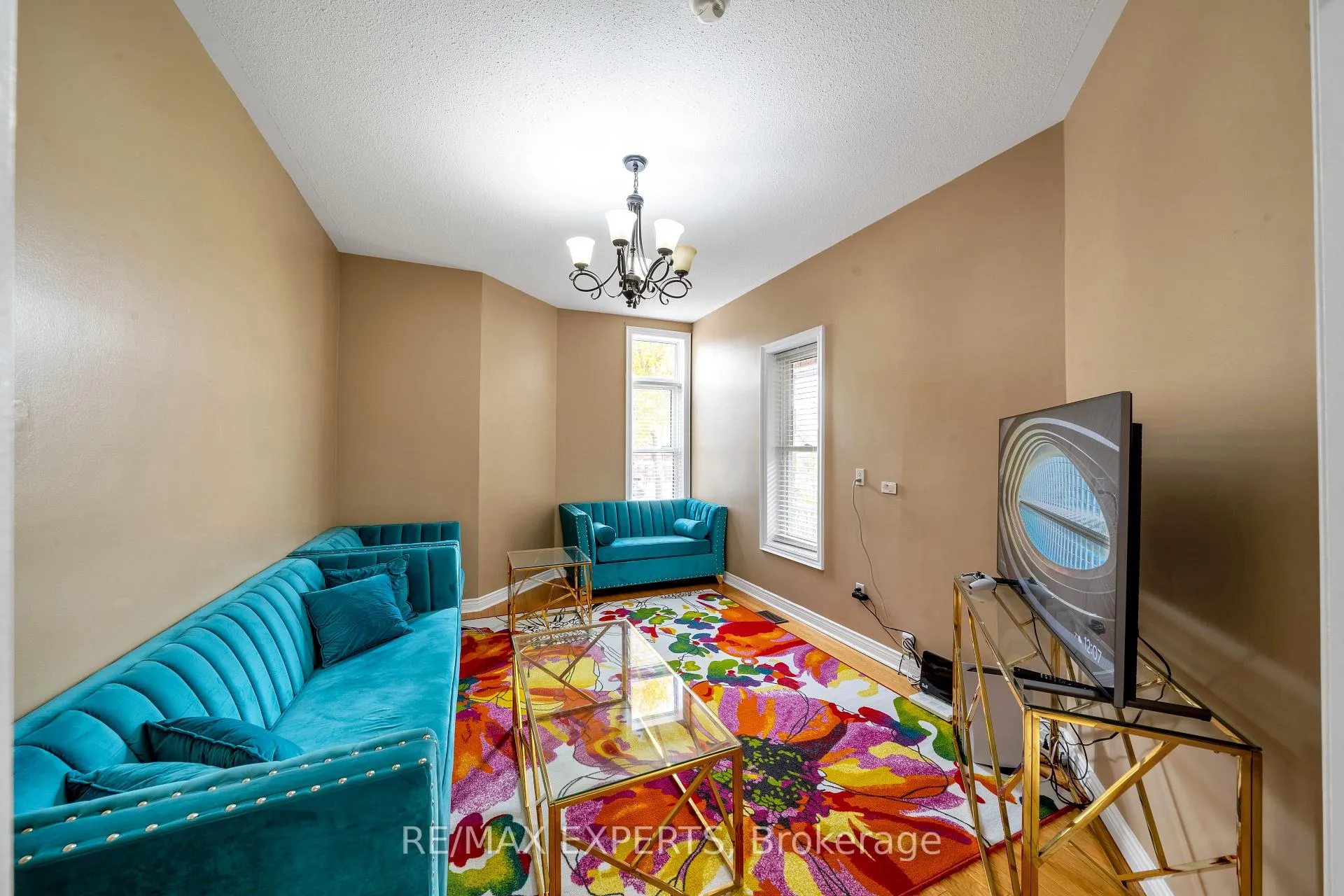 Photo 11 of 31 Markwood Crescent, Whitby, Rolling Acres — HOMEH