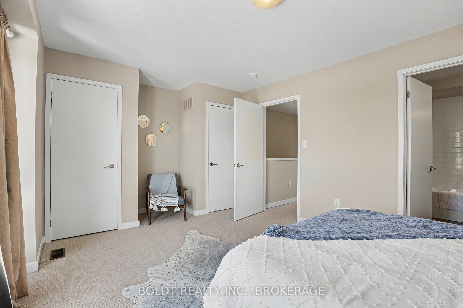 Photo 19 of Unit 13, 510 North Service Road, Grimsby, Grimsby Beach — HOMEH