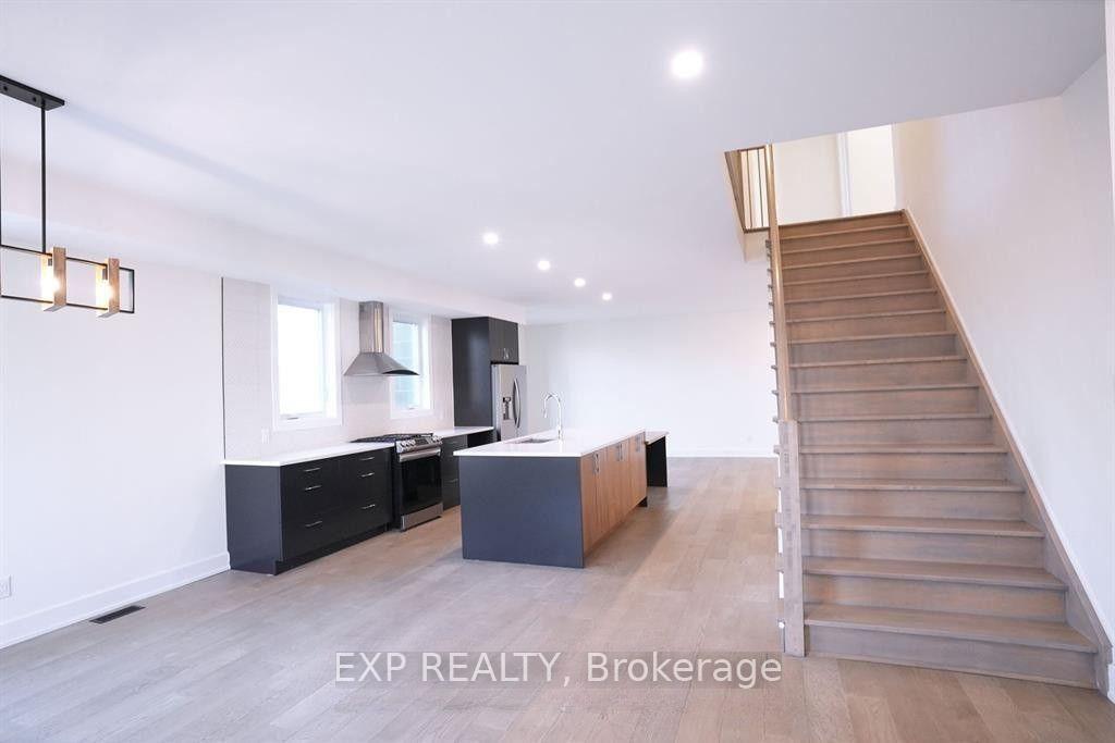 Photo 8 of Unit A, 62 Columbus Avenue, Ottawa, Overbrook — HOMEH