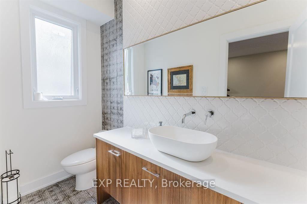 Photo 12 of Unit A, 62 Columbus Avenue, Ottawa, Overbrook — HOMEH