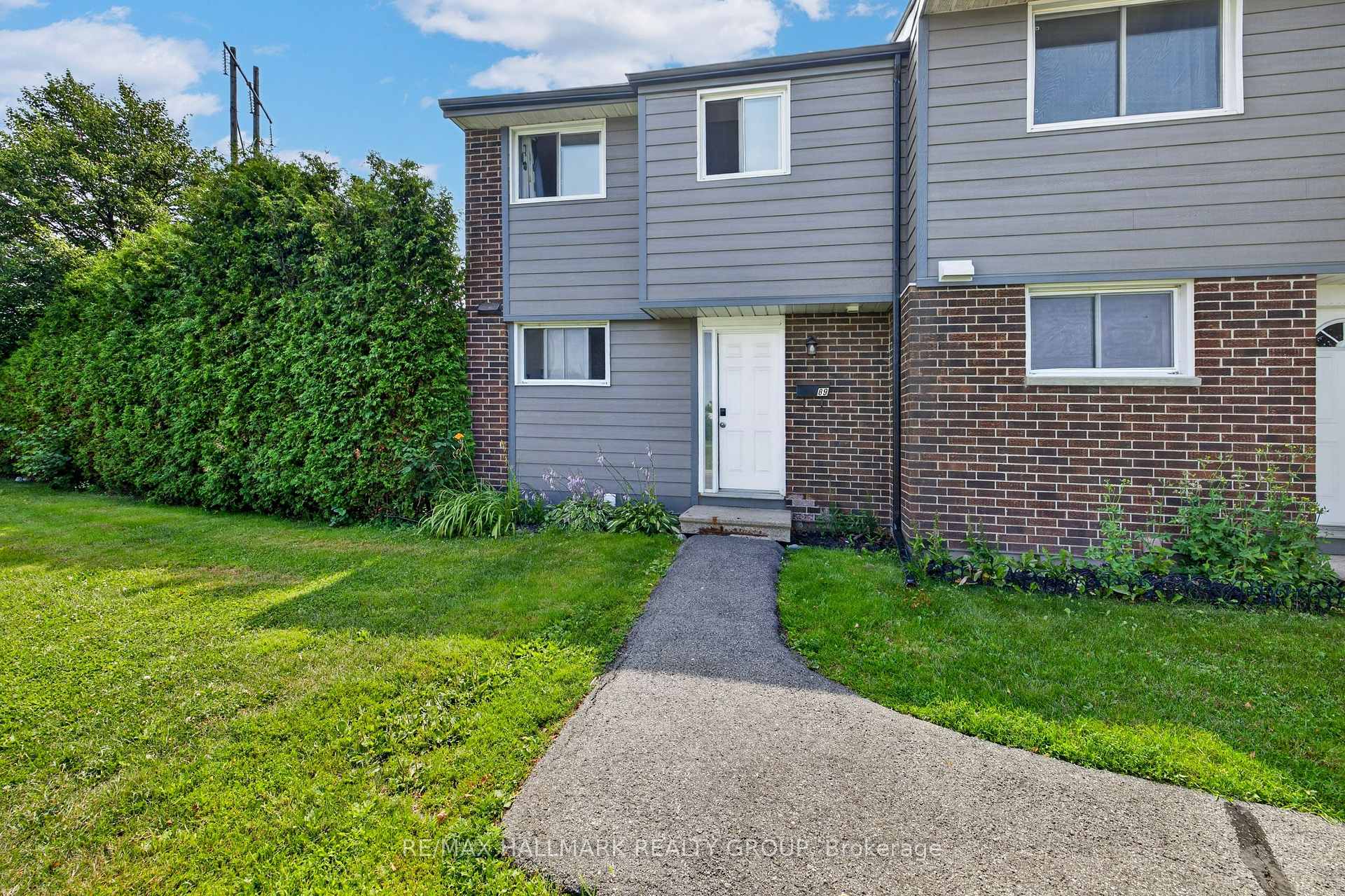 Photo 3 of Unit #58, 89 Bellman Drive, Ottawa, Arlington Woods — HOMEH