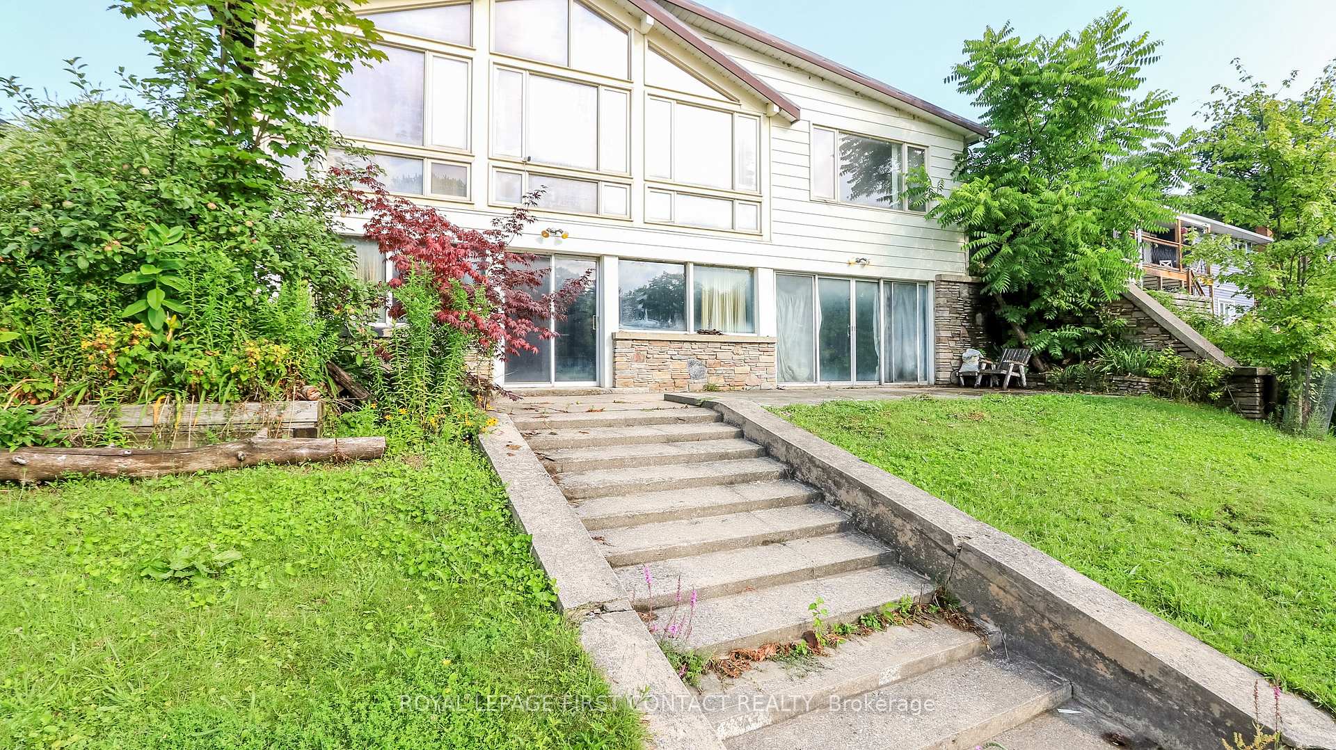 Photo 11 of 21 Sunnidale Road, Wasaga Beach — HOMEH