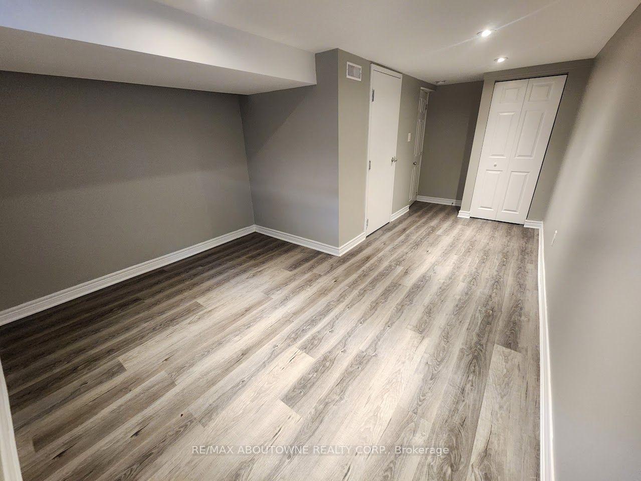 Photo 18 of Unit Lower, 26 Grandfield Street, Hamilton, Huntington — HOMEH
