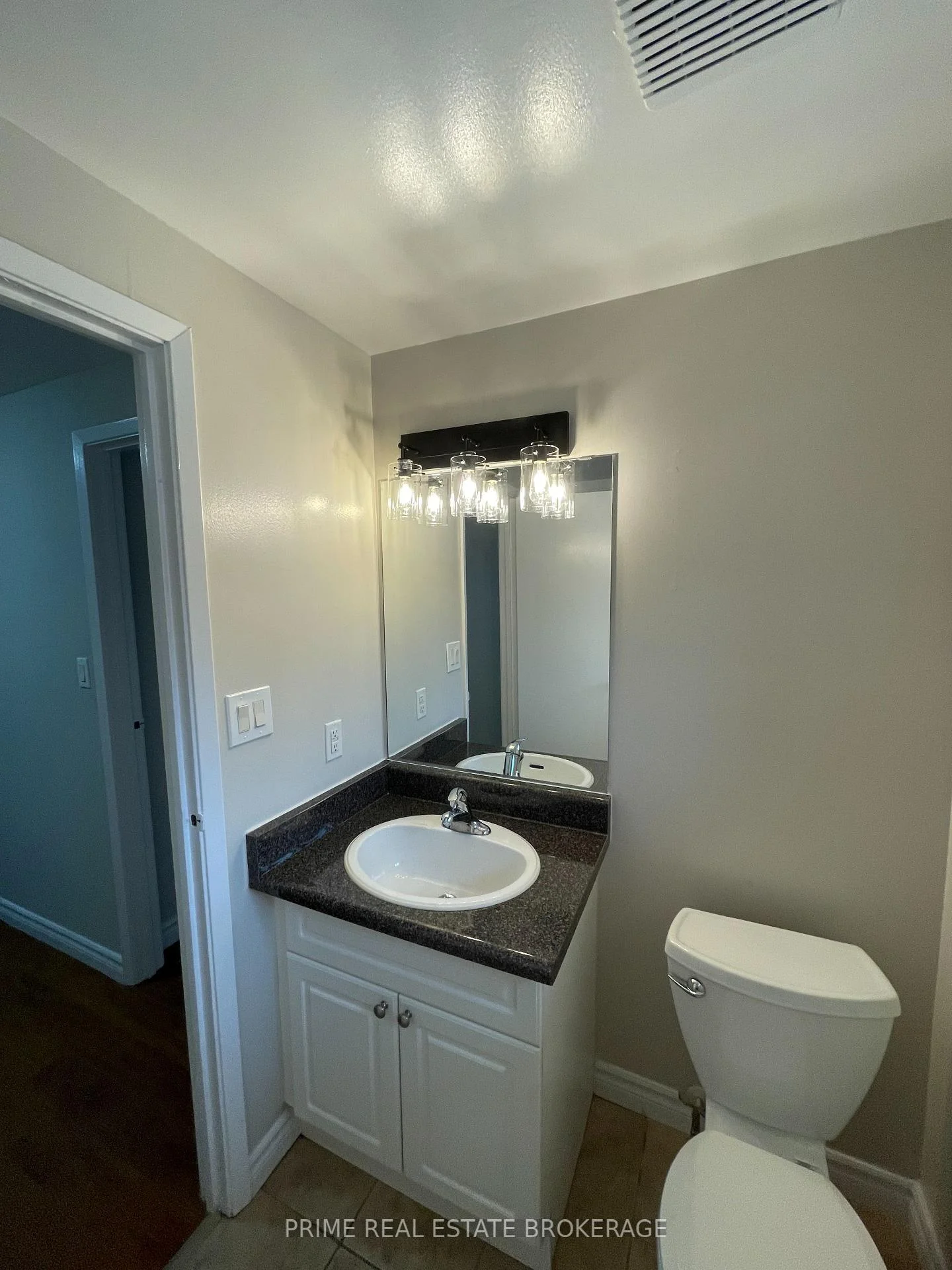 Photo 20 of Unit 44, 135 Belmont Drive, London, South O — HOMEH