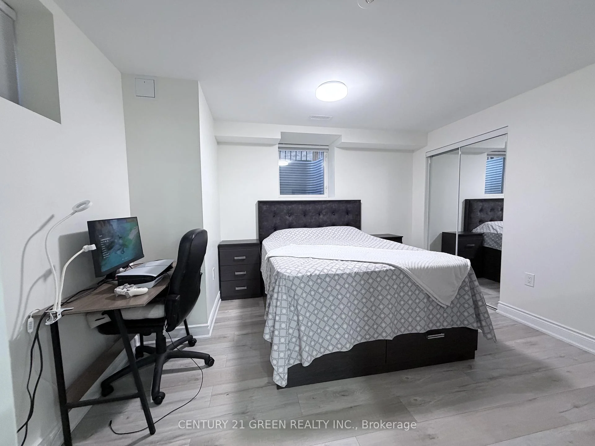 Photo 15 of Unit Bsmt, 1213 Duignan Crescent, Milton, Ford — HOMEH