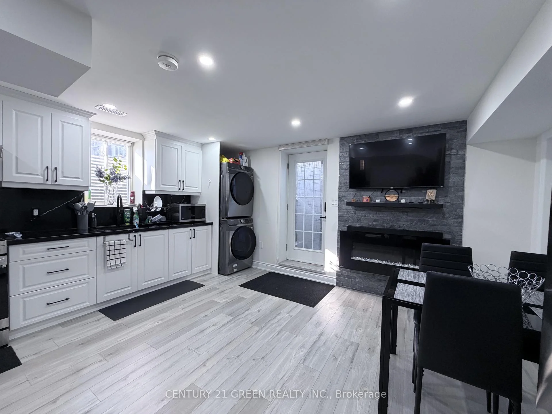 Photo 17 of Unit Bsmt, 1213 Duignan Crescent, Milton, Ford — HOMEH