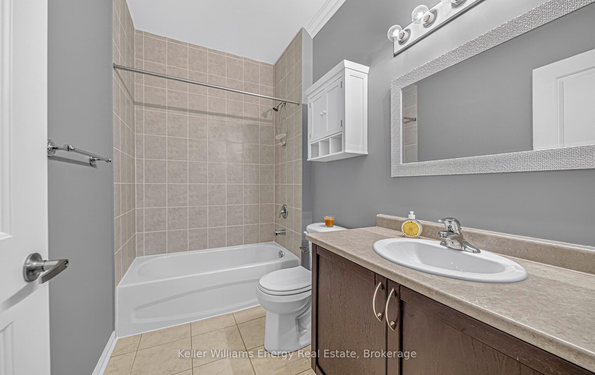 Photo 7 of Unit 208, 54 Harvey Johnston Way, Whitby, Brooklin — HOMEH