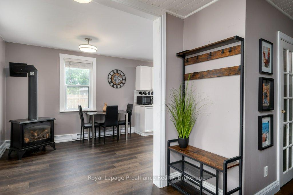 Photo 16 of 61 Pelham Street, Quinte West, Trenton Ward — HOMEH