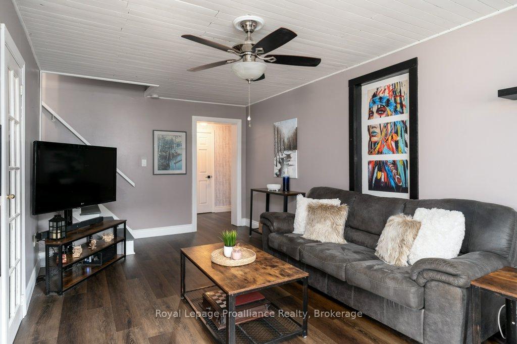 Photo 17 of 61 Pelham Street, Quinte West, Trenton Ward — HOMEH