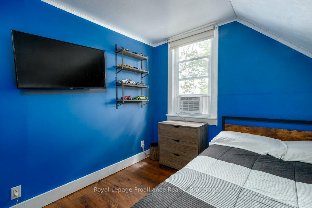Photo 27 of 61 Pelham Street, Quinte West, Trenton Ward — HOMEH