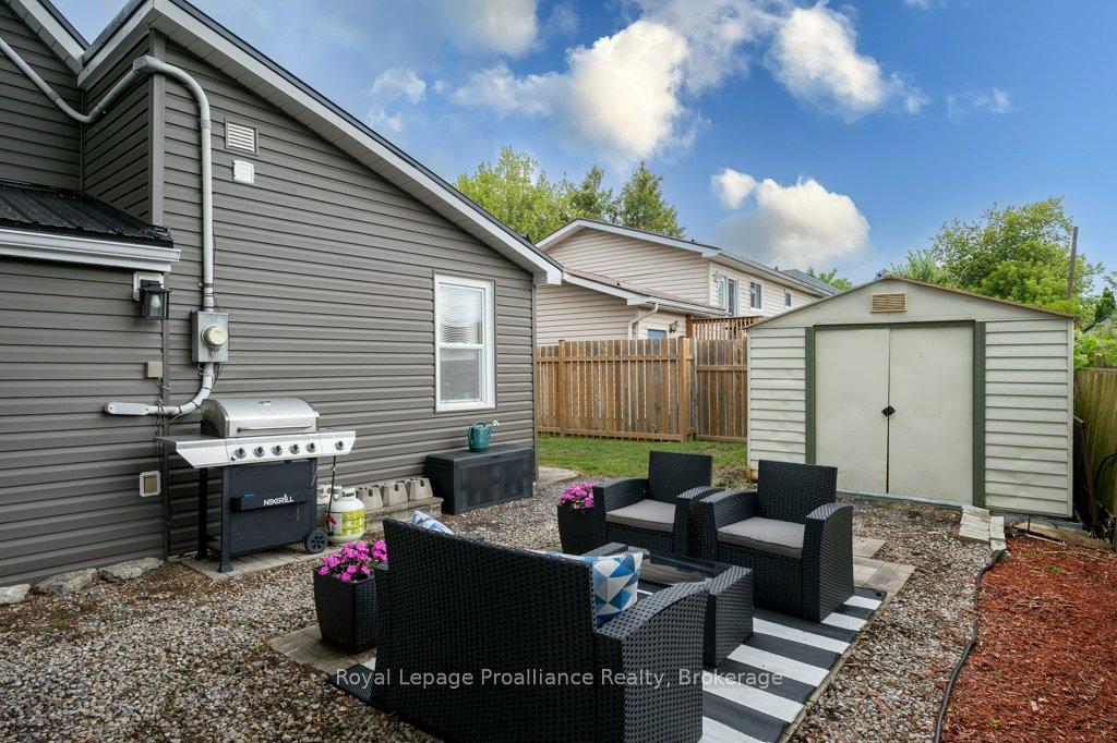 Photo 30 of 61 Pelham Street, Quinte West, Trenton Ward — HOMEH