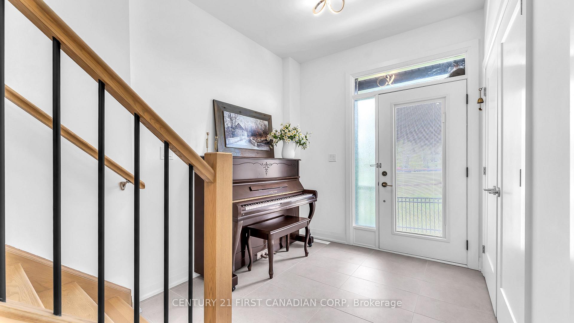 Photo 3 of Unit 16, 231 Callaway Road, London, North R — HOMEH