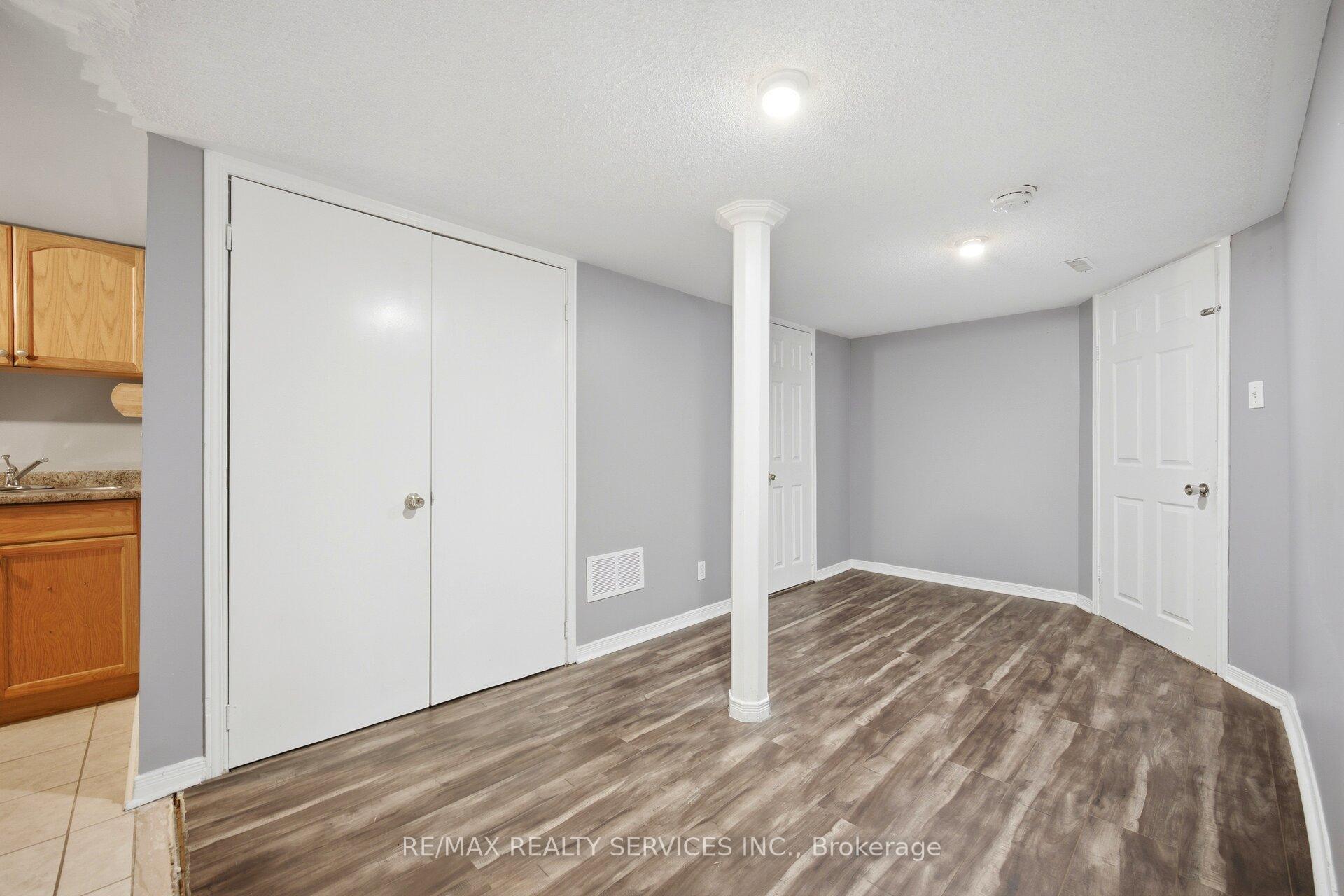 Photo 38 of 82 Rubysilver Drive, Brampton, Vales of Castlemore — HOMEH