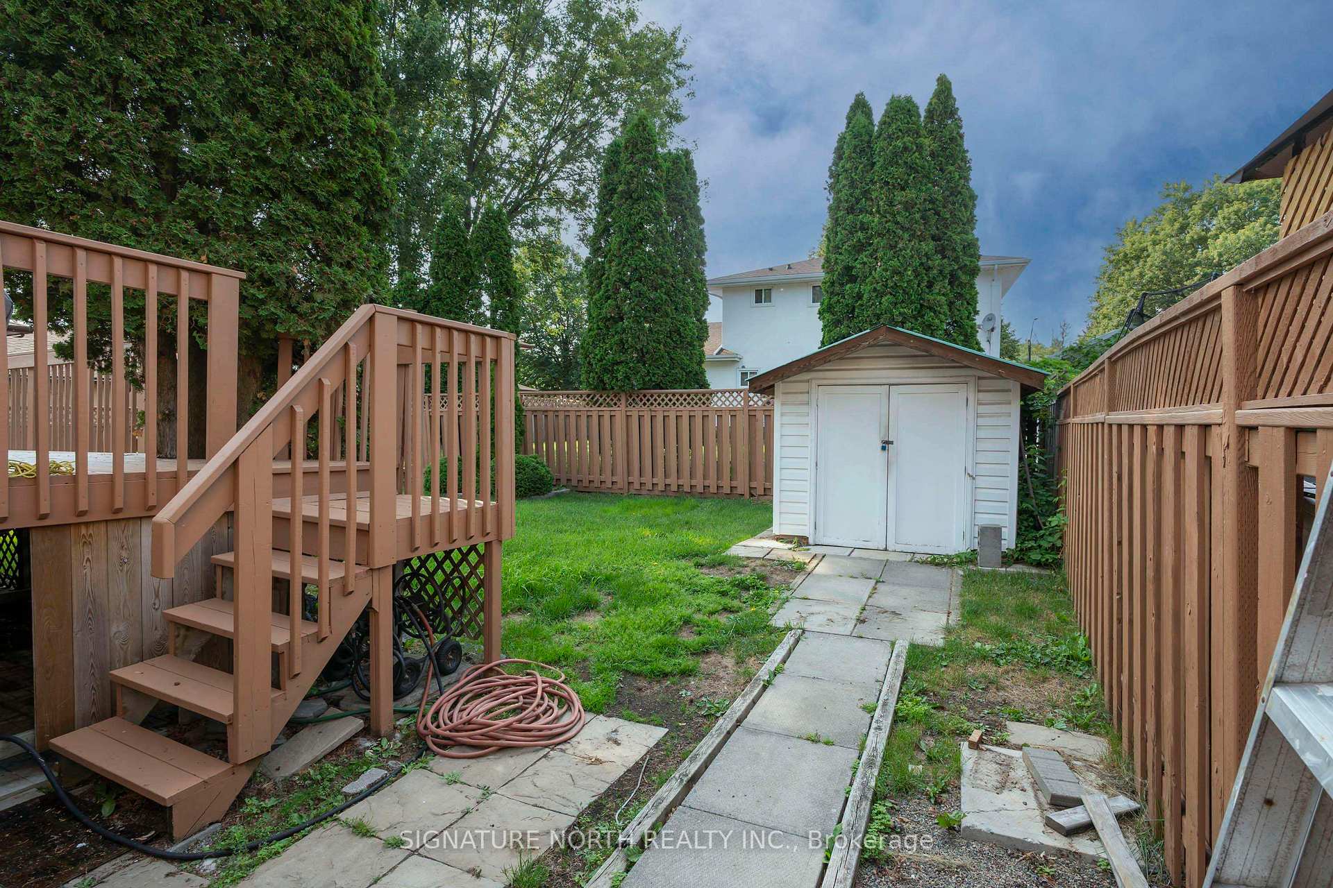 Photo 4 of 256 Fairbanks Crescent, Thunder Bay, River Terrace — HOMEH