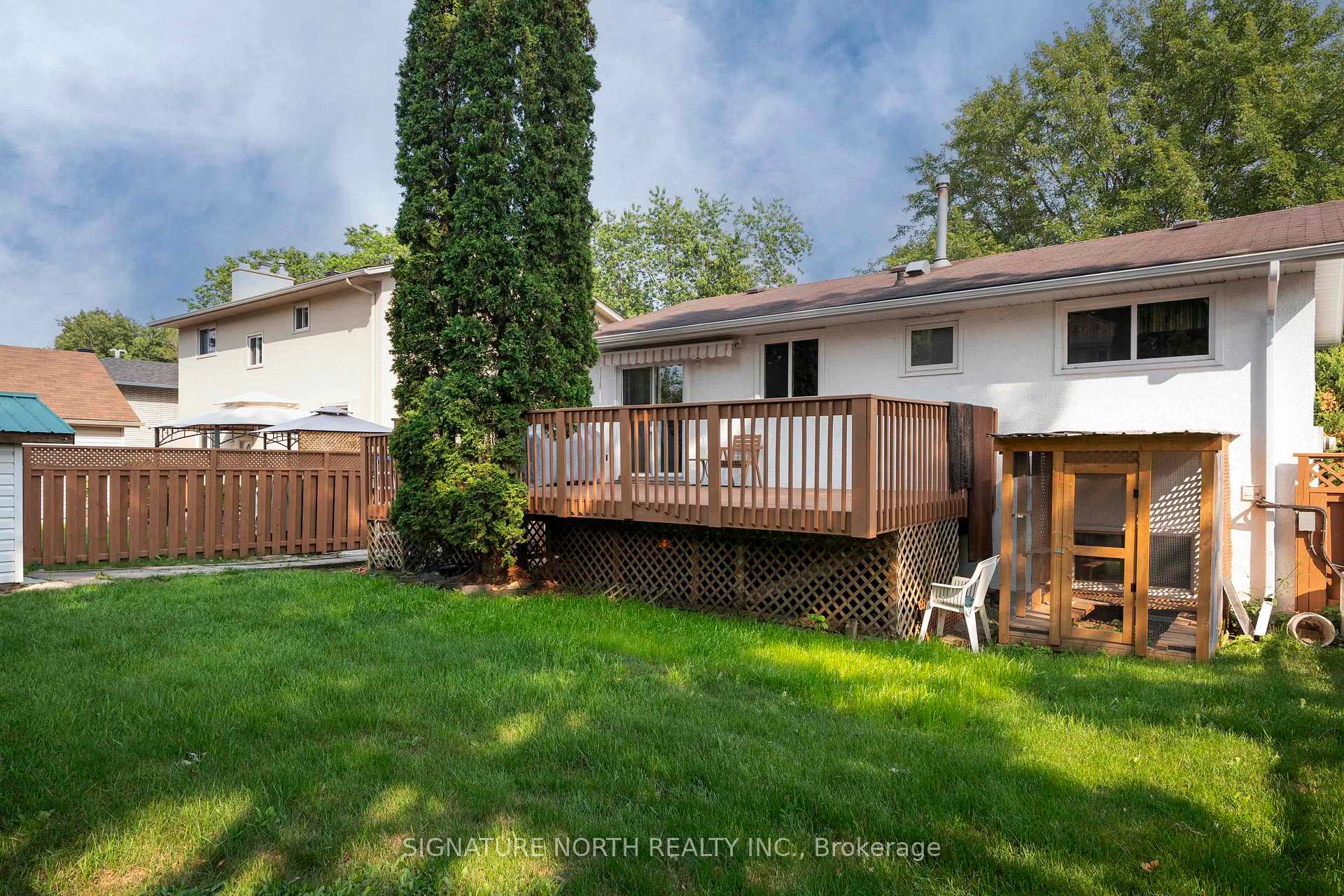 Photo 5 of 256 Fairbanks Crescent, Thunder Bay, River Terrace — HOMEH
