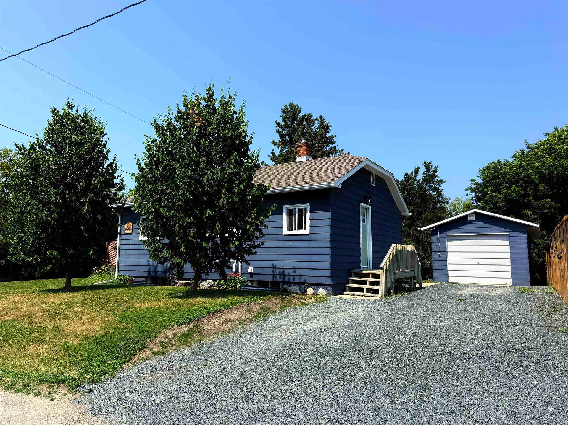 Photo 16 of 36 Robert Street, Sioux Lookout — HOMEH