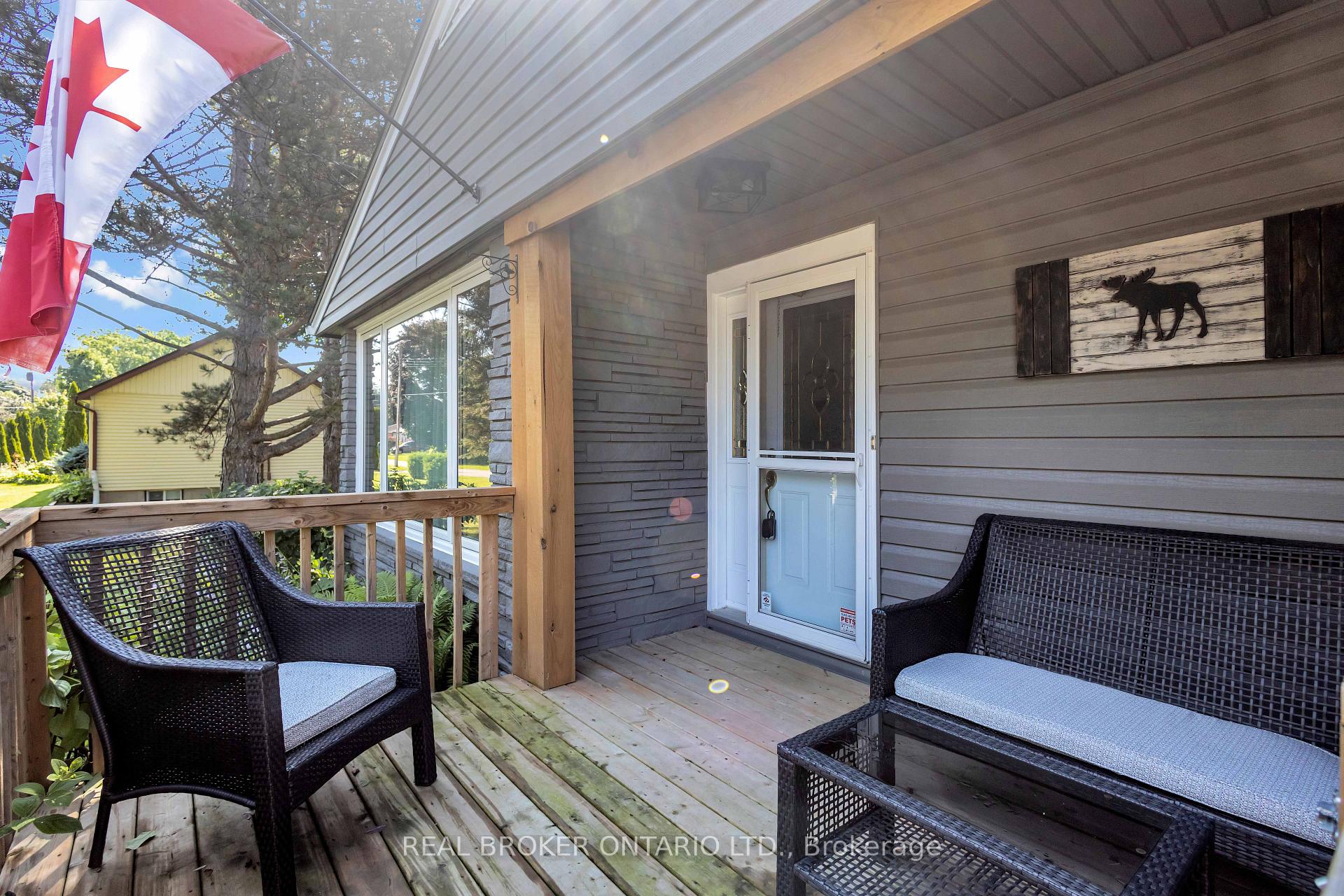 Photo 2 of 46 Dufferin Street, Brant, Burford — HOMEH