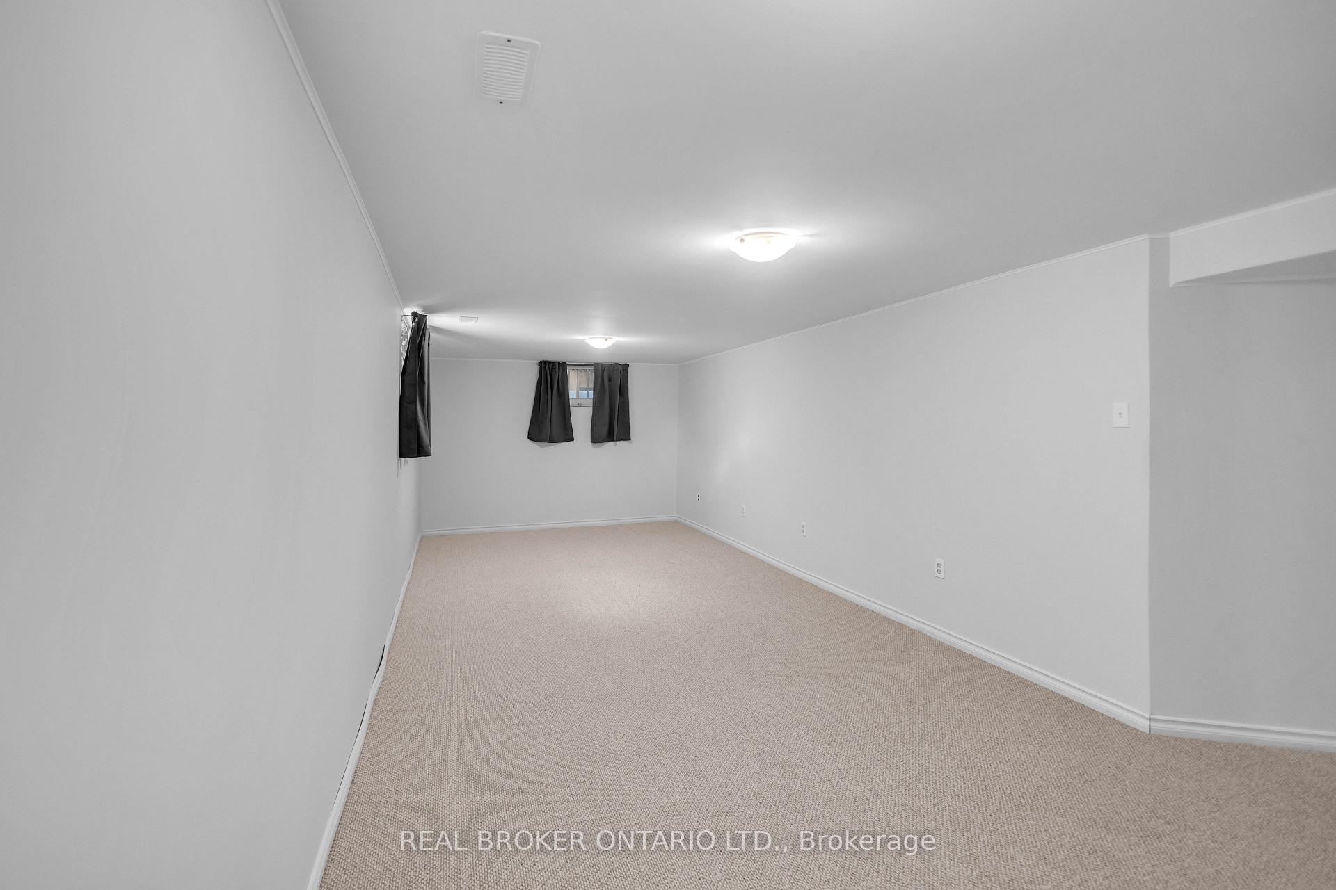 Photo 18 of 46 Dufferin Street, Brant, Burford — HOMEH