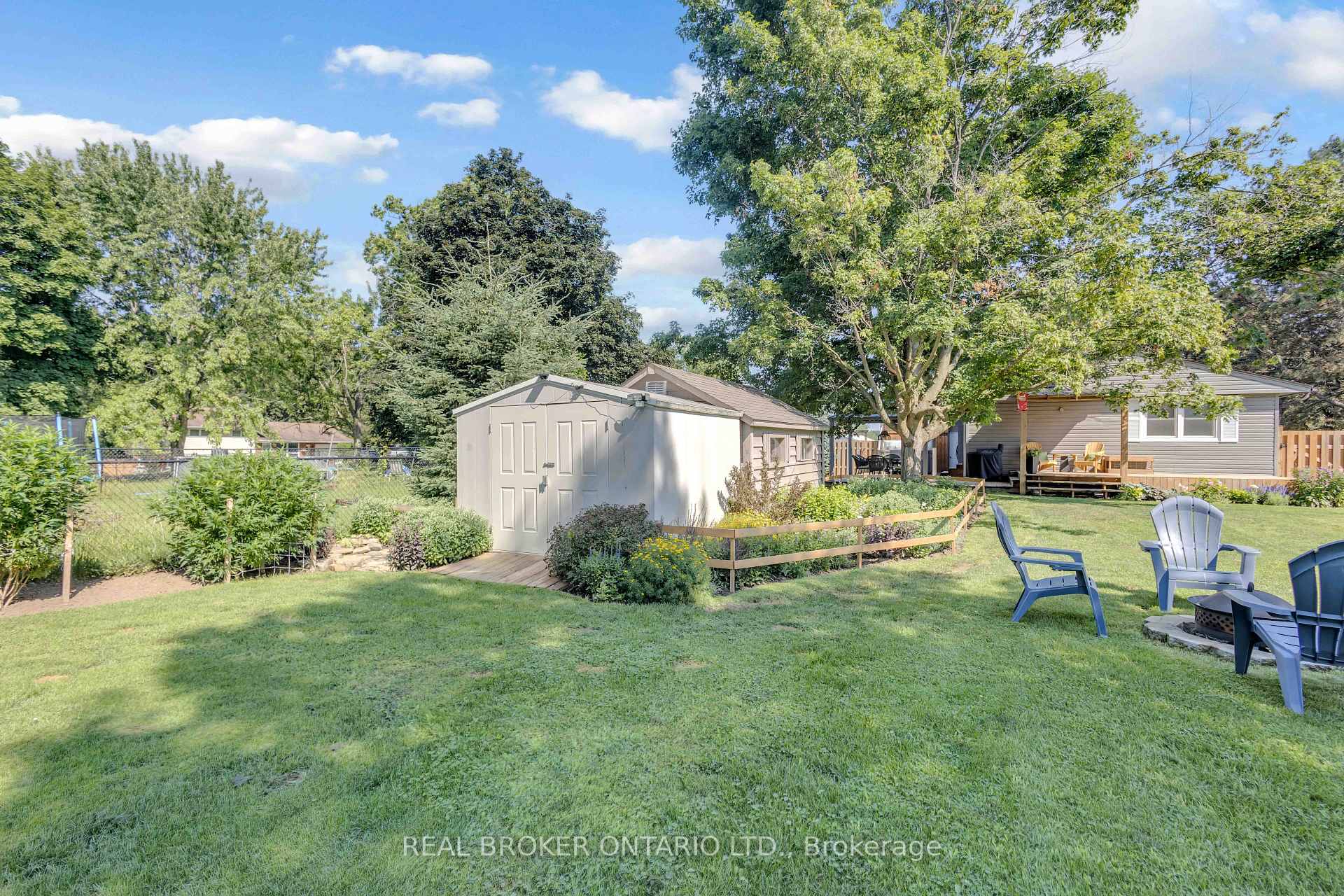 Photo 28 of 46 Dufferin Street, Brant, Burford — HOMEH