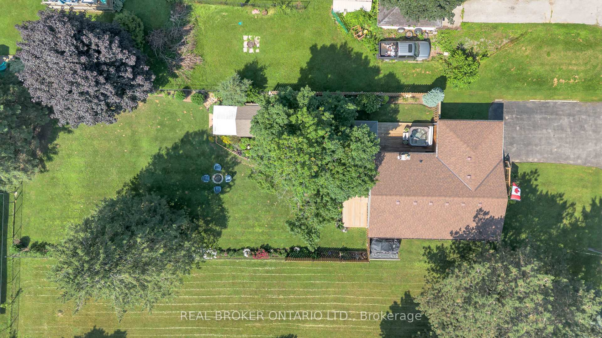 Photo 32 of 46 Dufferin Street, Brant, Burford — HOMEH