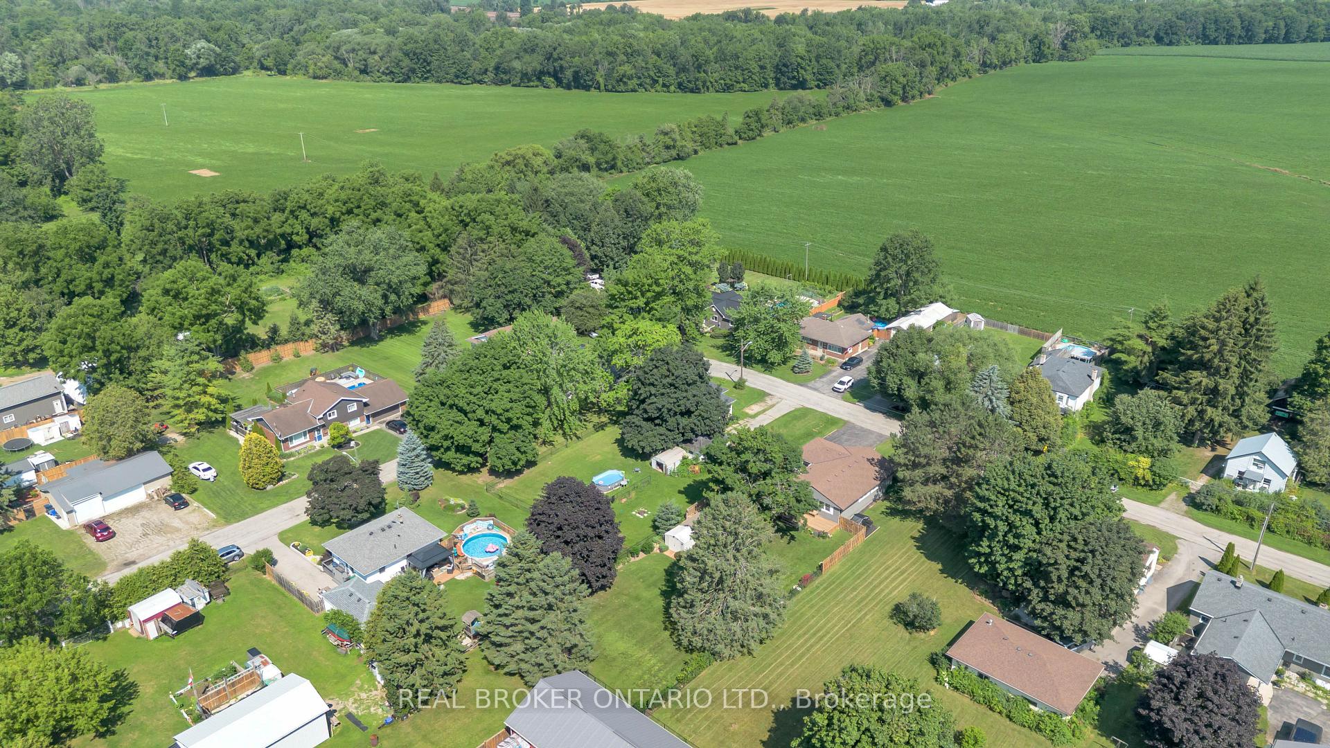 Photo 36 of 46 Dufferin Street, Brant, Burford — HOMEH