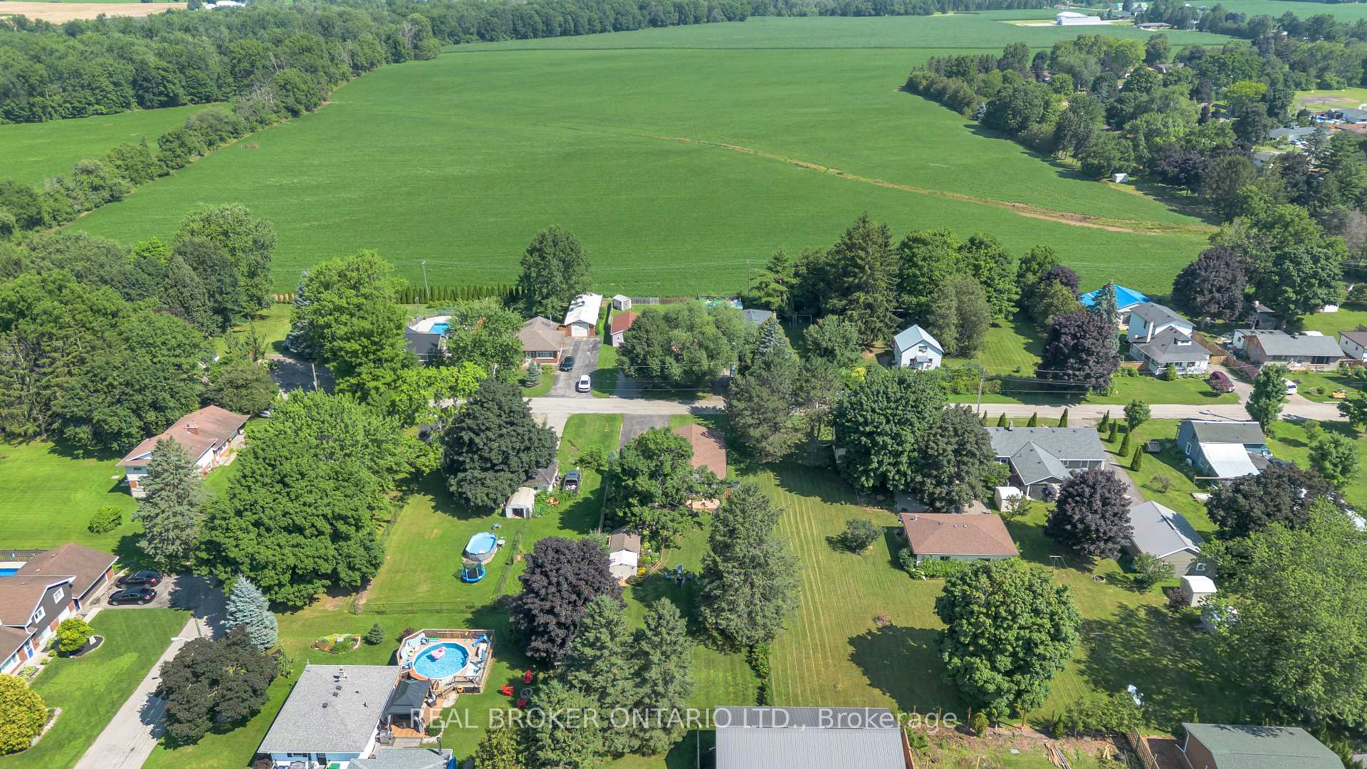 Photo 37 of 46 Dufferin Street, Brant, Burford — HOMEH