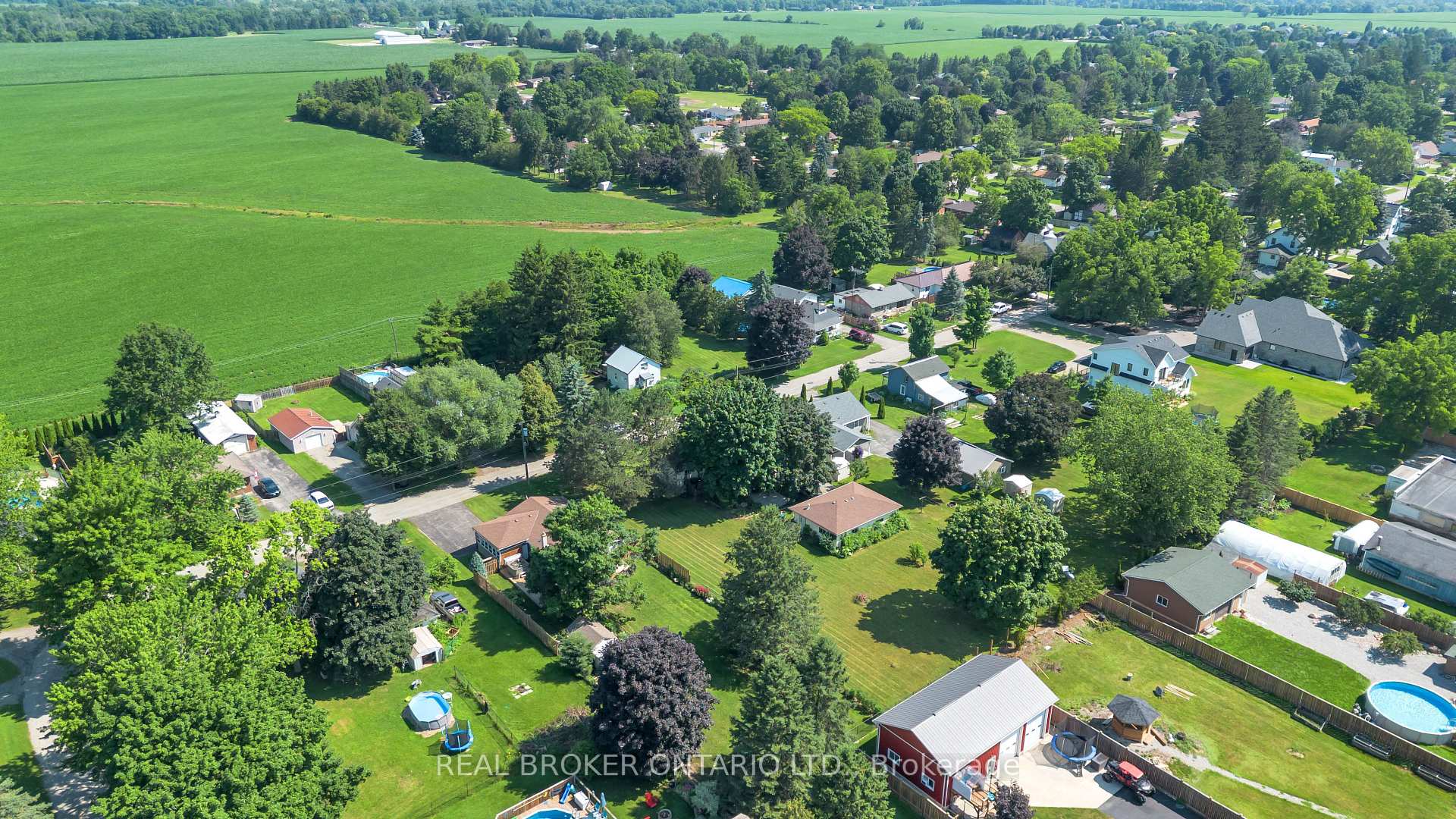 Photo 38 of 46 Dufferin Street, Brant, Burford — HOMEH