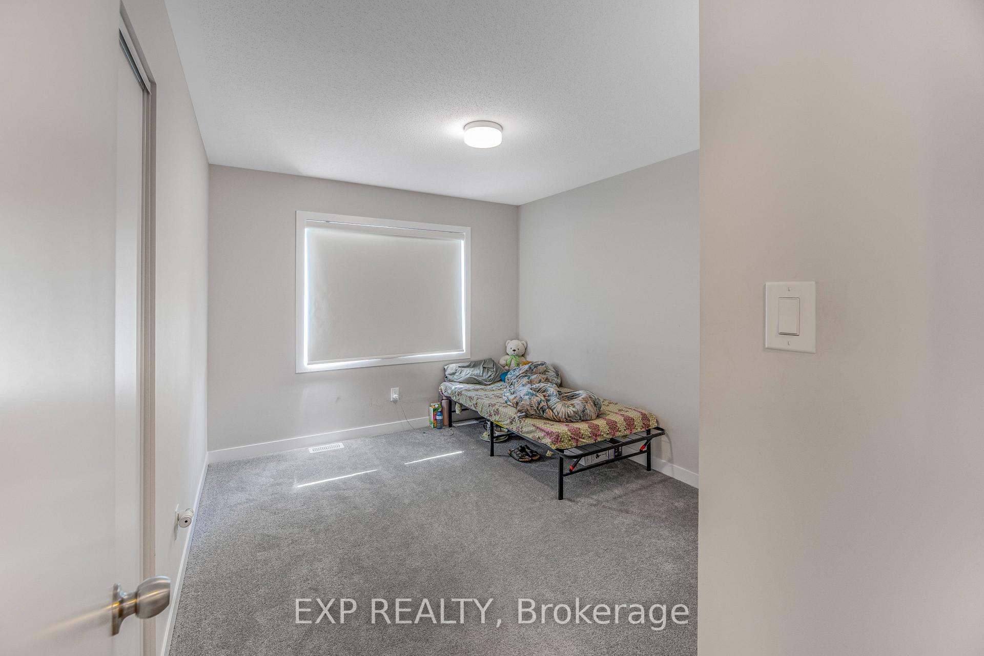 Photo 17 of 1919 Elevation Road, Ottawa, Barrhaven - Half Moon Bay — HOMEH